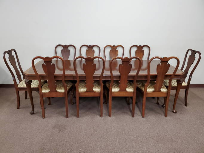 11 Pc Pennsylvania House Dining Room Set