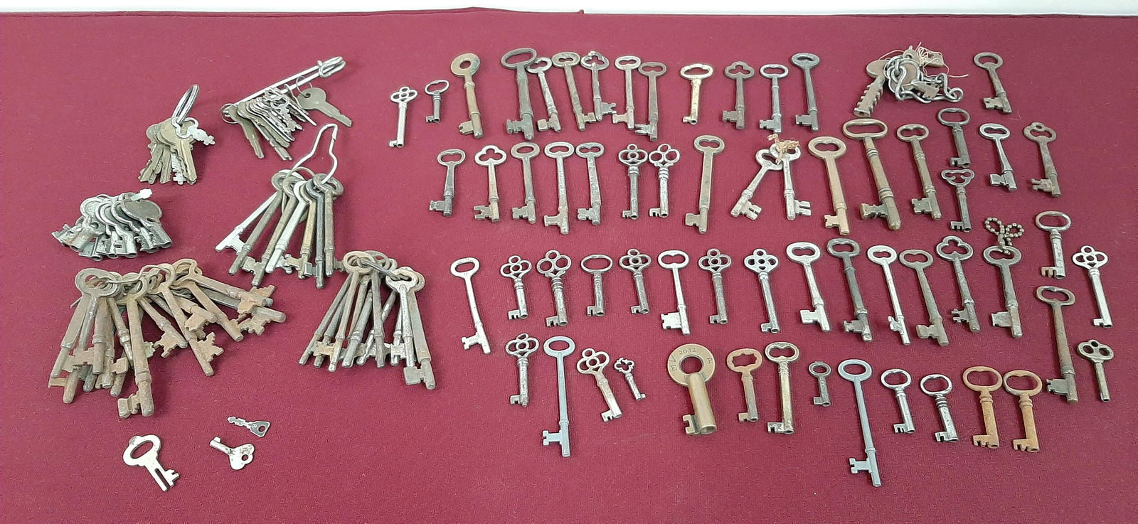 131 Pc Antique Key Collection (1 of 4)