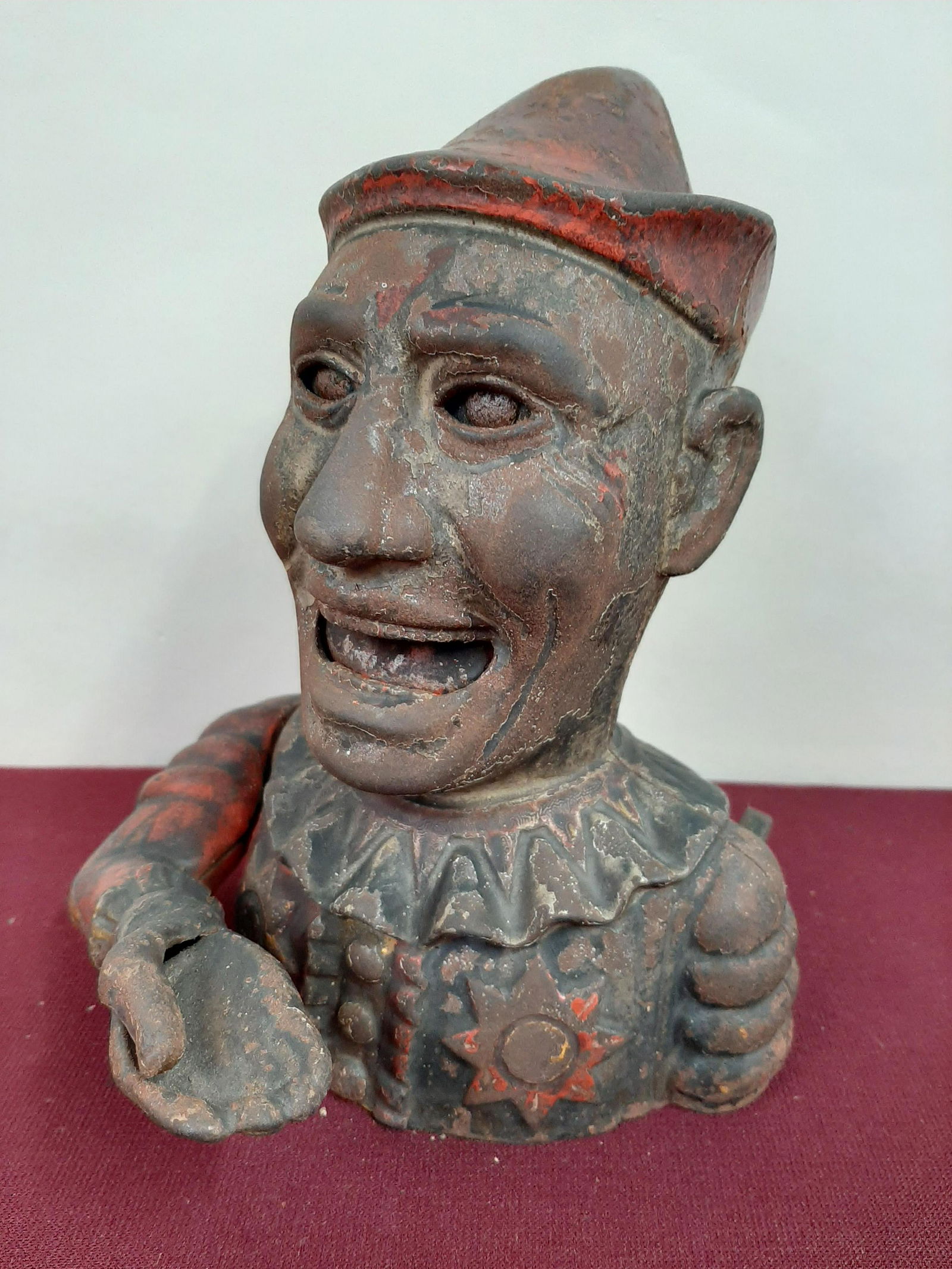 "Humpty Dumpty" Mechanical Bank Barnebys