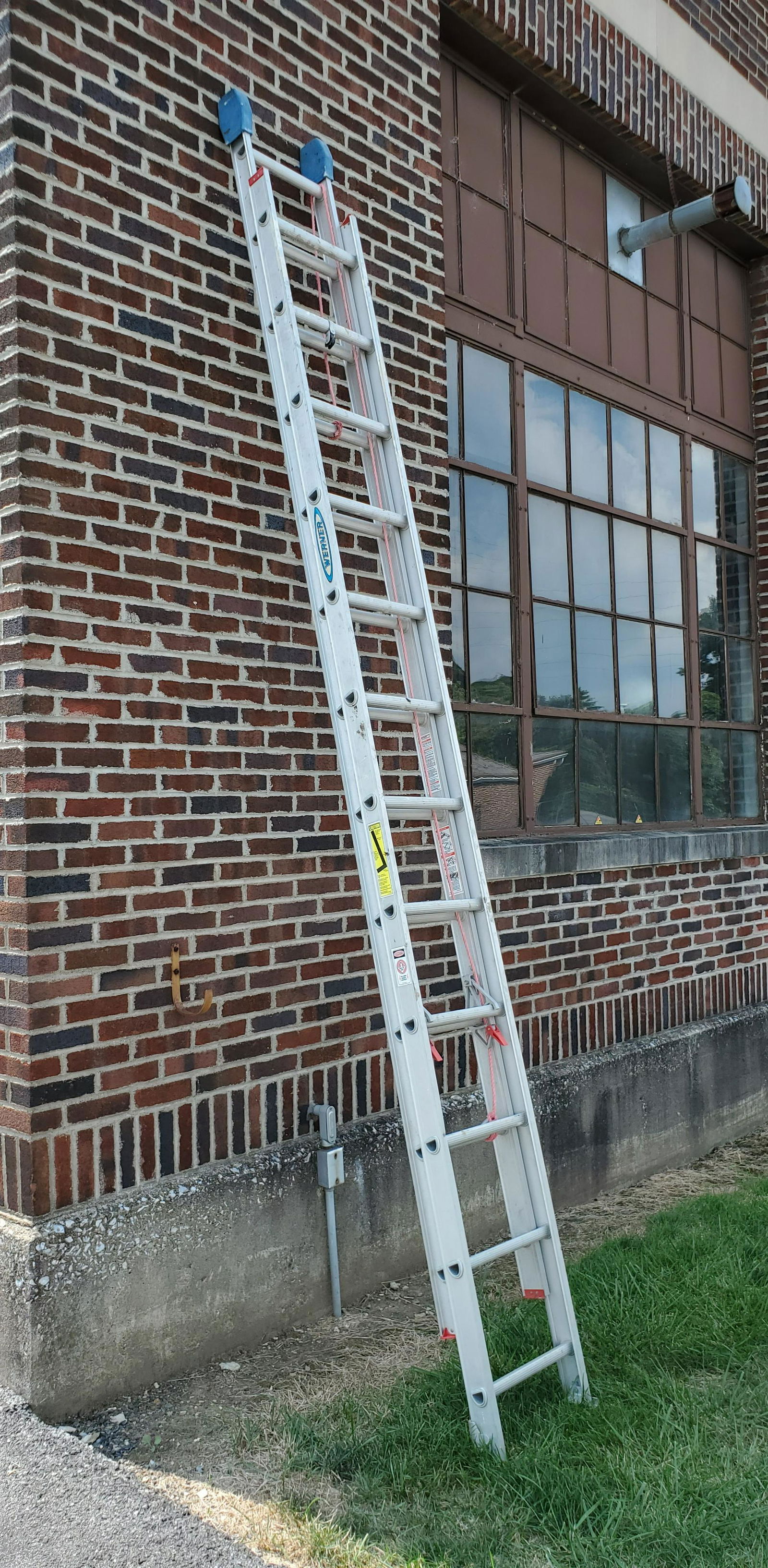 Werner 24' Ladder (1 of 3)