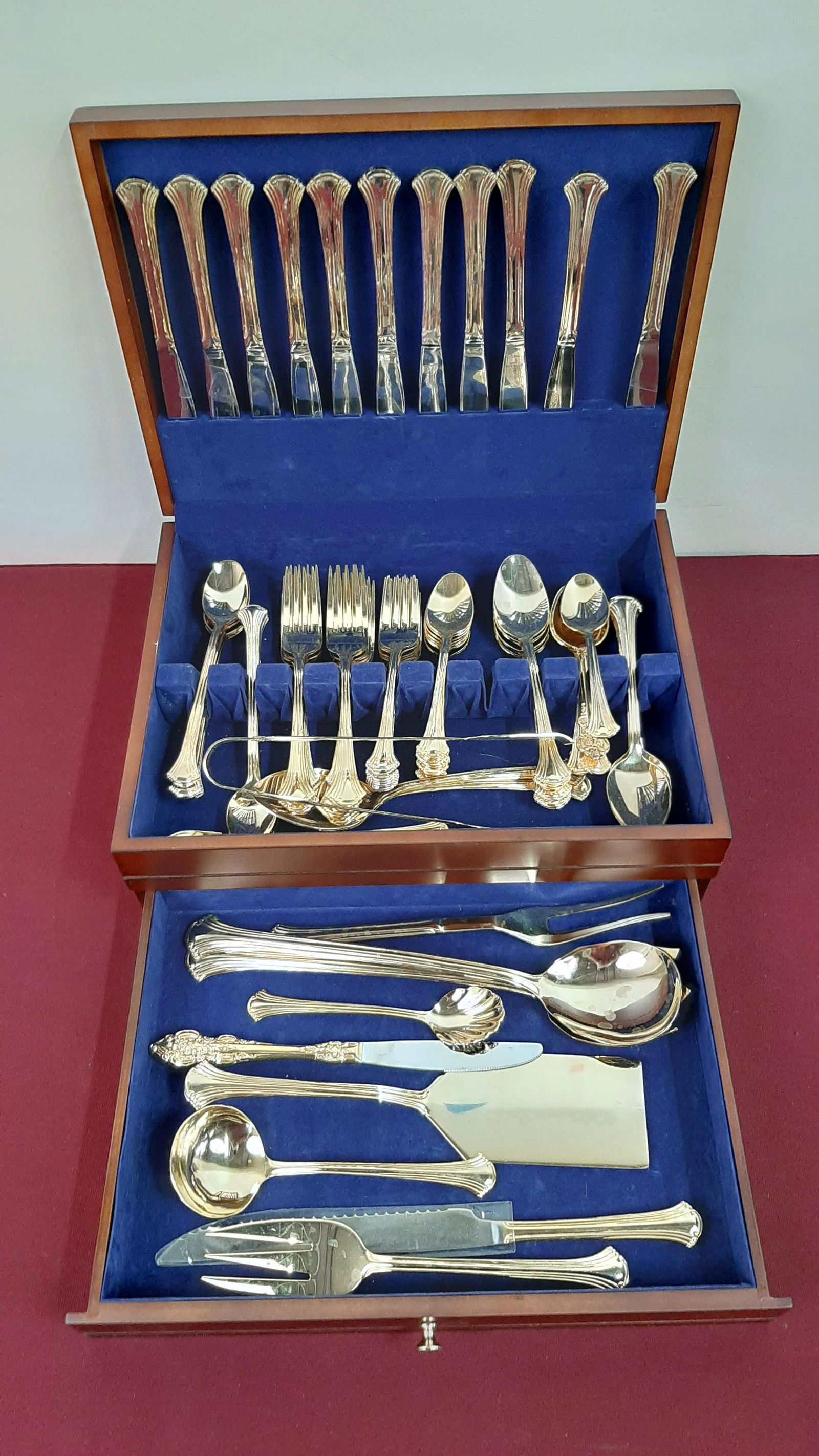 87 Pc Flatware Set with Case (1 of 3)