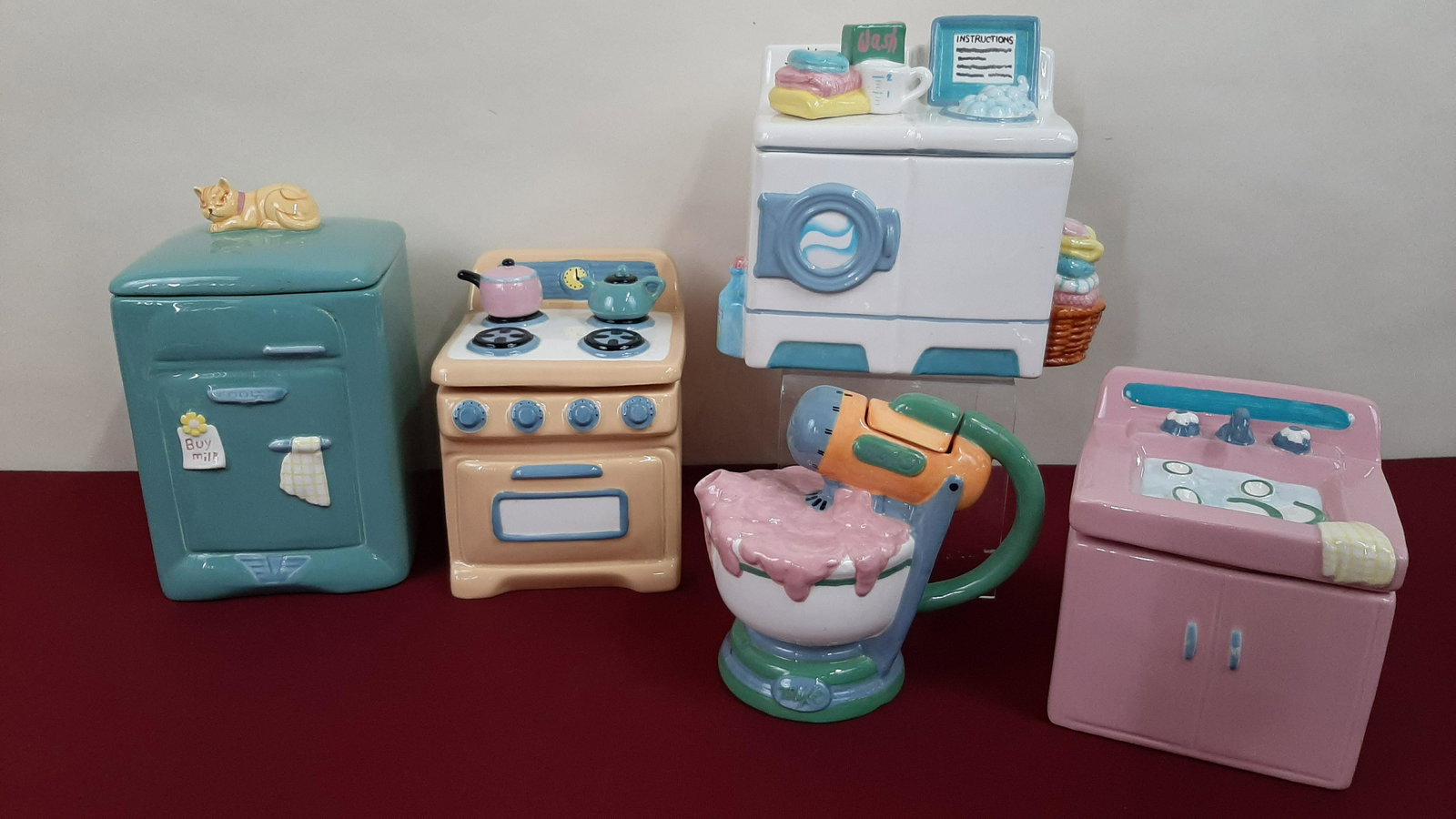 5 Omnibus Ceramic Appliance Cookie Jars: All dated 1994. 6 1/2" to 10" wide X 7" to 10 1/2" high. IMPORTANT: Before bidding, please read the terms and conditions below. When you registered for the auction you agreed to these terms and will b