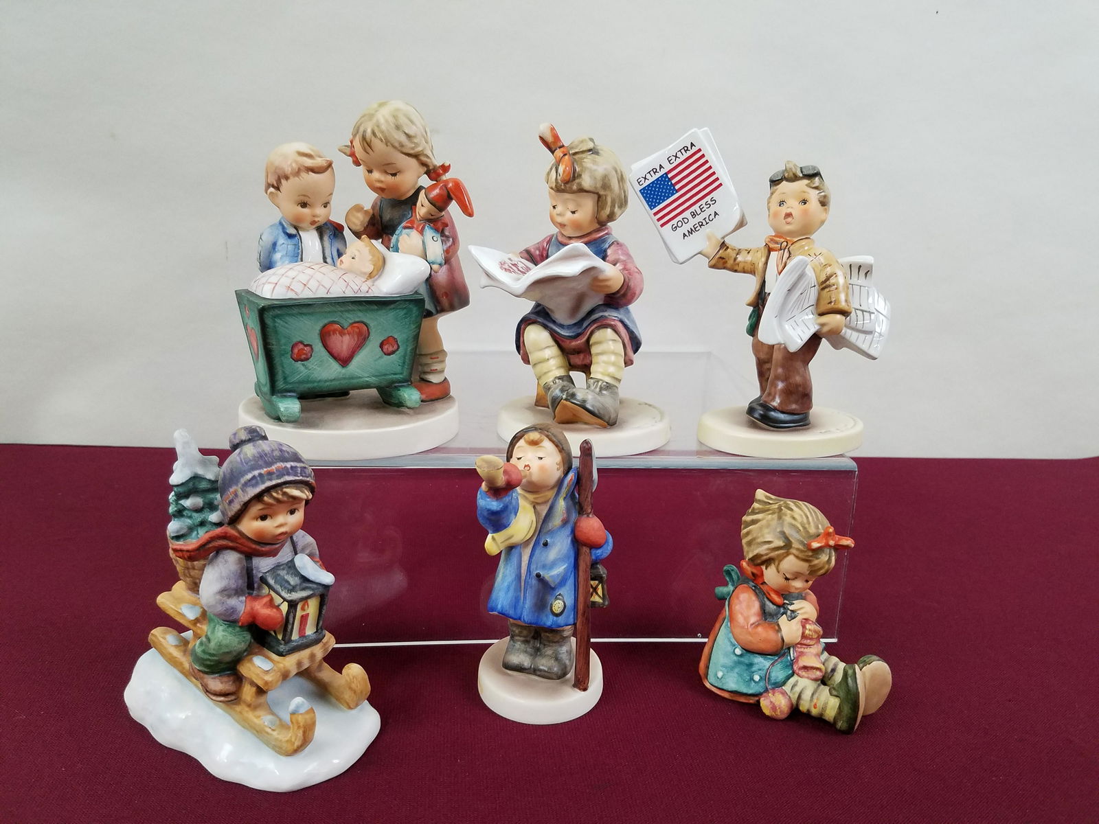6 Hummel Figurines incl Extra Extra (1 of 7)
