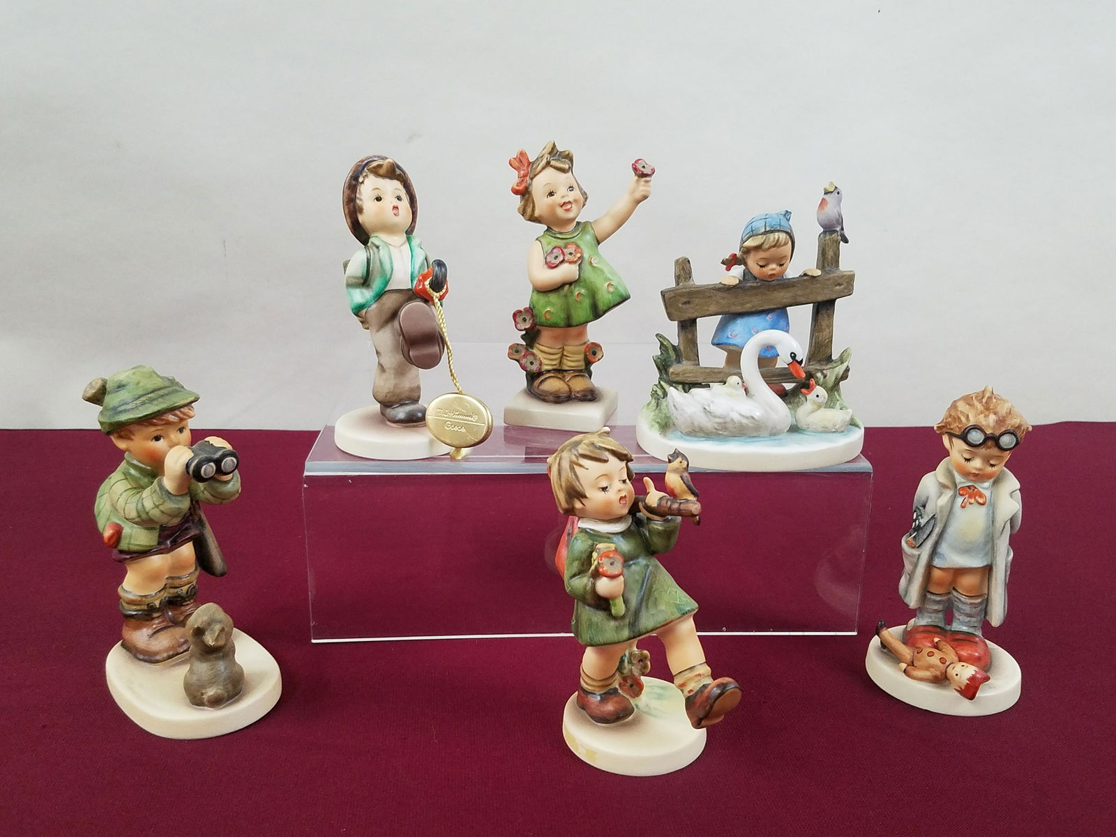 6 Hummel Figurines incl Puppet Doctor (1 of 9)