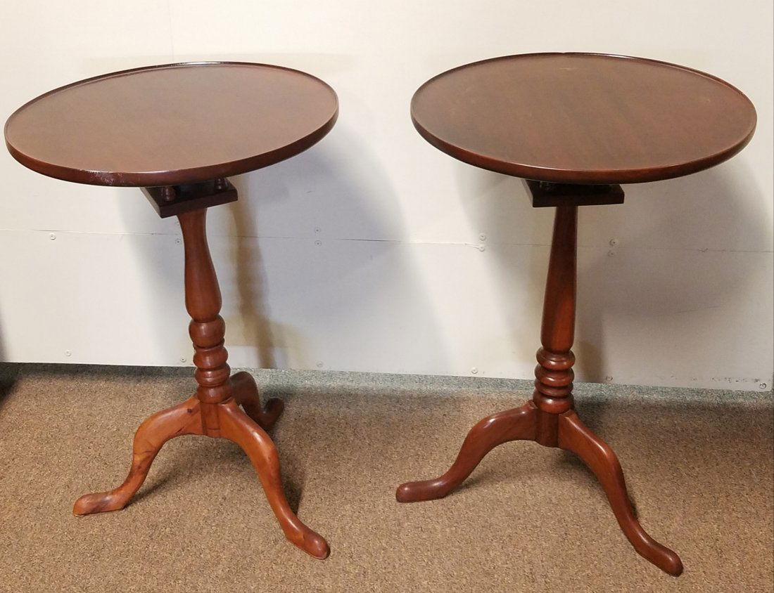 Pr. Tilt Top Candle Stand (1 of 3)