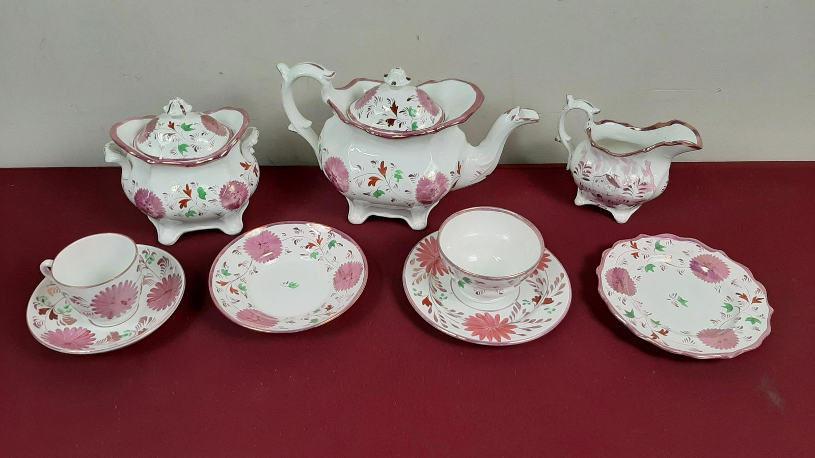 9 Pc Lustre Tea Set (1 of 2)