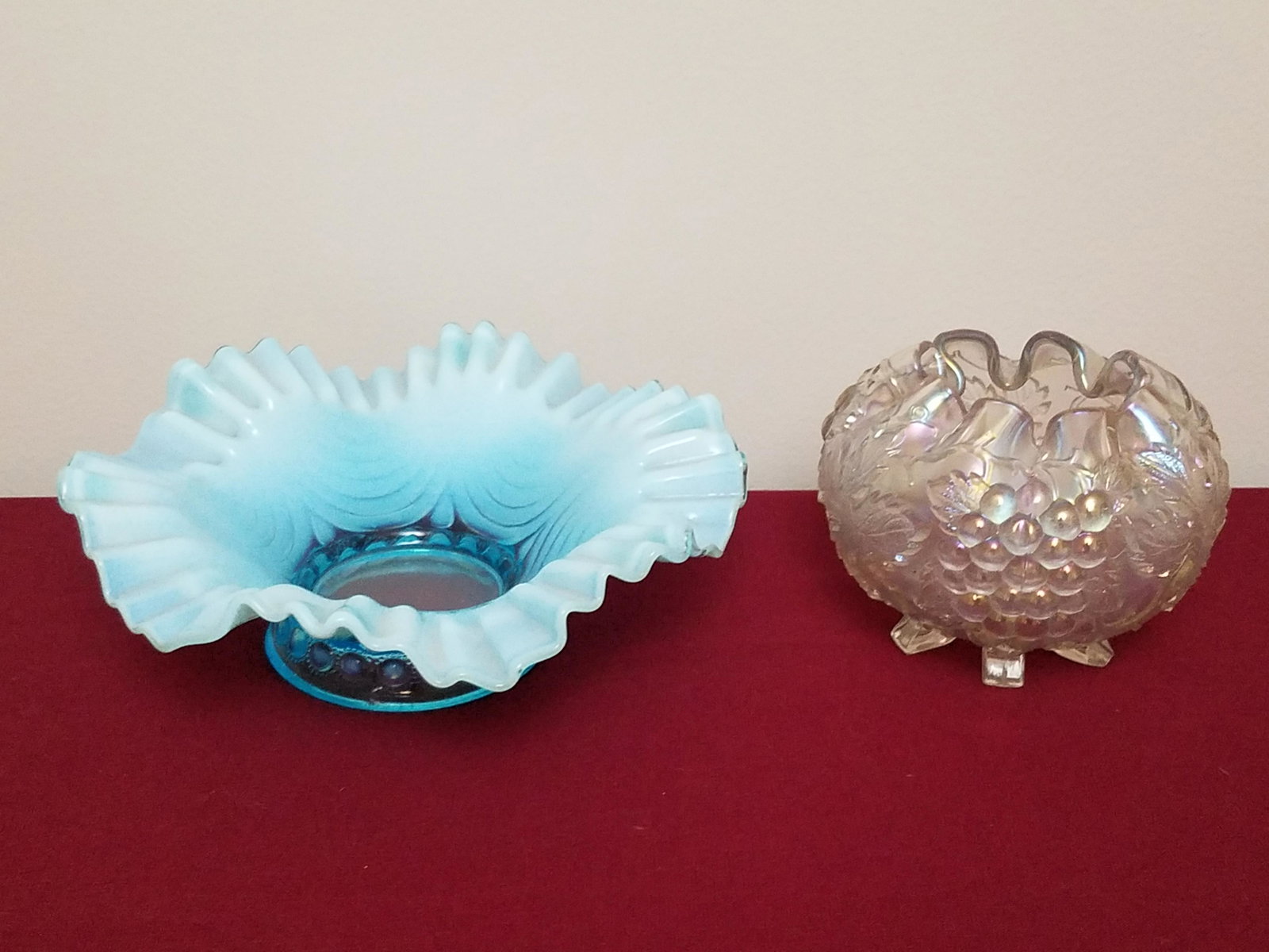 Opalescent and White Carnival Rose Bowl: 5-1/2" to 8-1/4" diameter x 3" to 4" high. IMPORTANT: Before bidding, please read the terms and conditions below. When you registered for the auction you agreed to these terms and will be required to 