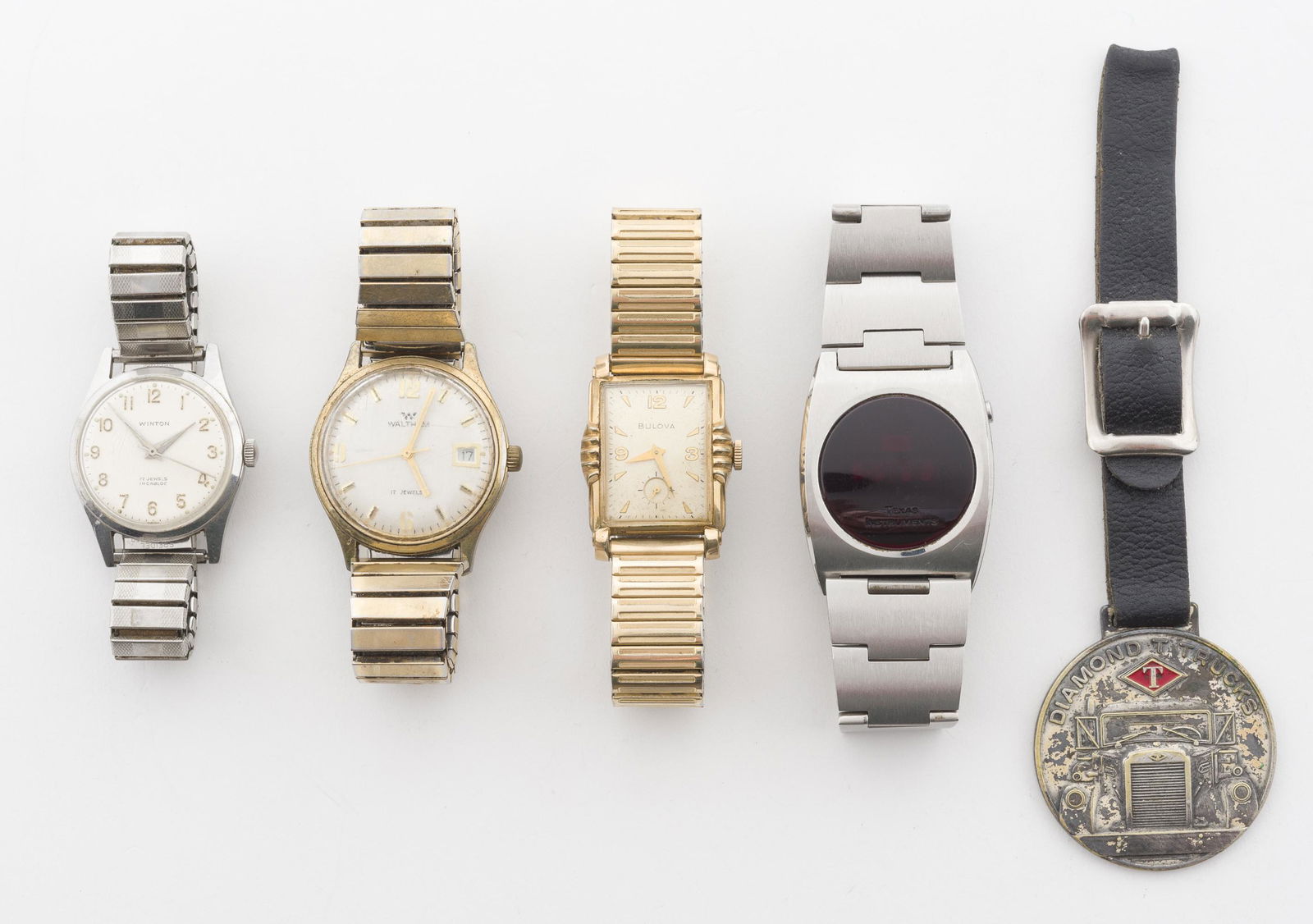 4 Vintage Wrist Watches & Diamond T Watch Fob (1 of 15)