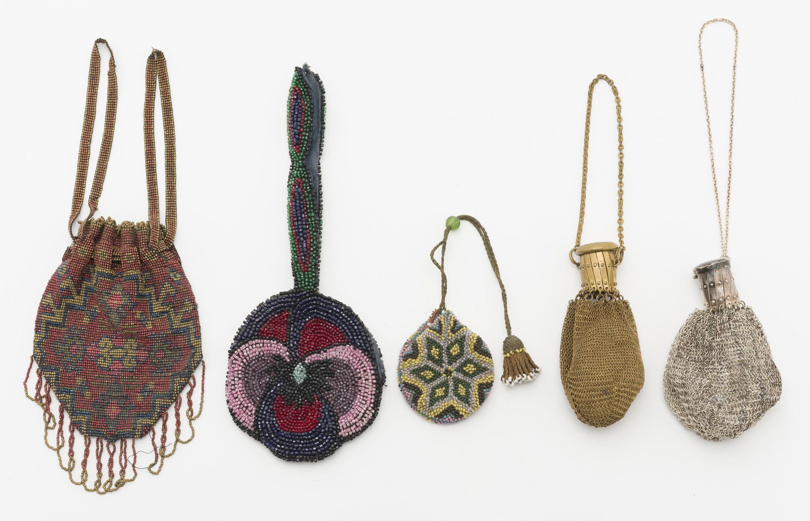 5 Antique Coin Purses (1 of 15)