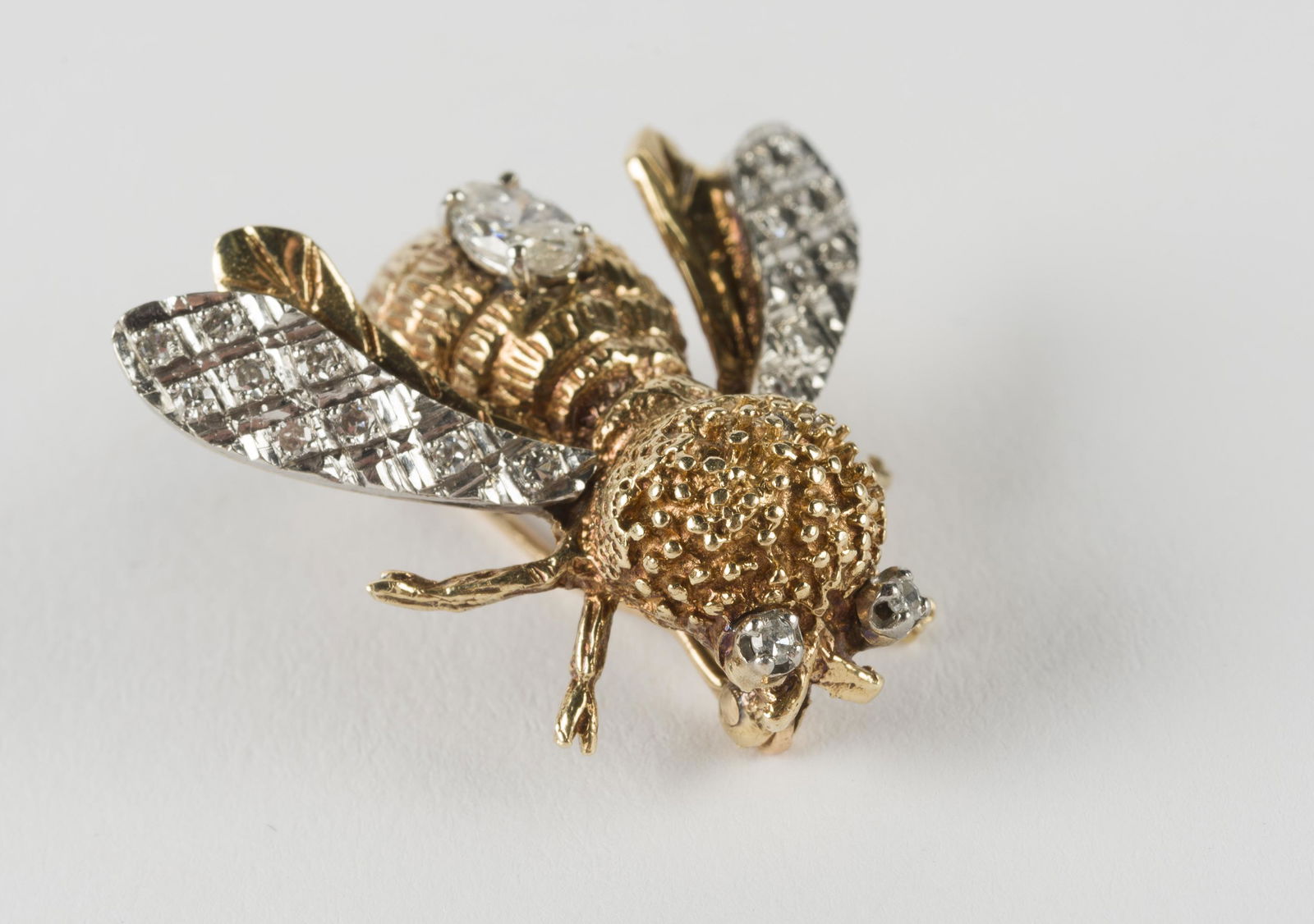 14K & Diamond Schira Bros Bumble Bee Brooch (1 of 4)