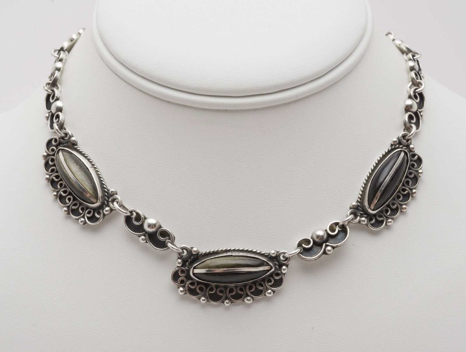Damaso Gallegos Taxco Necklace (1 of 3)