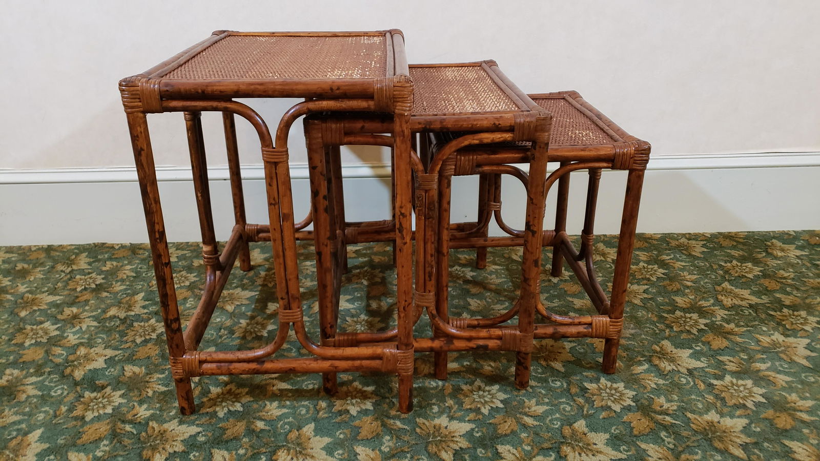 Set of 3 Rattan Nesting Tables (1 of 4)