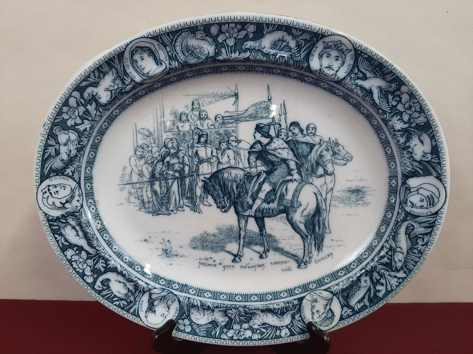 Ivanhoe Wedgewood Platter (1 of 2)