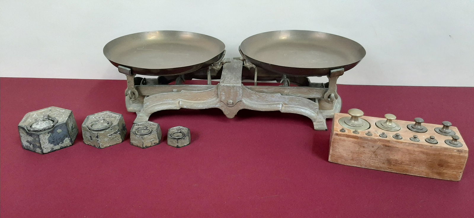 Balance Scale and Weights (1 of 8)