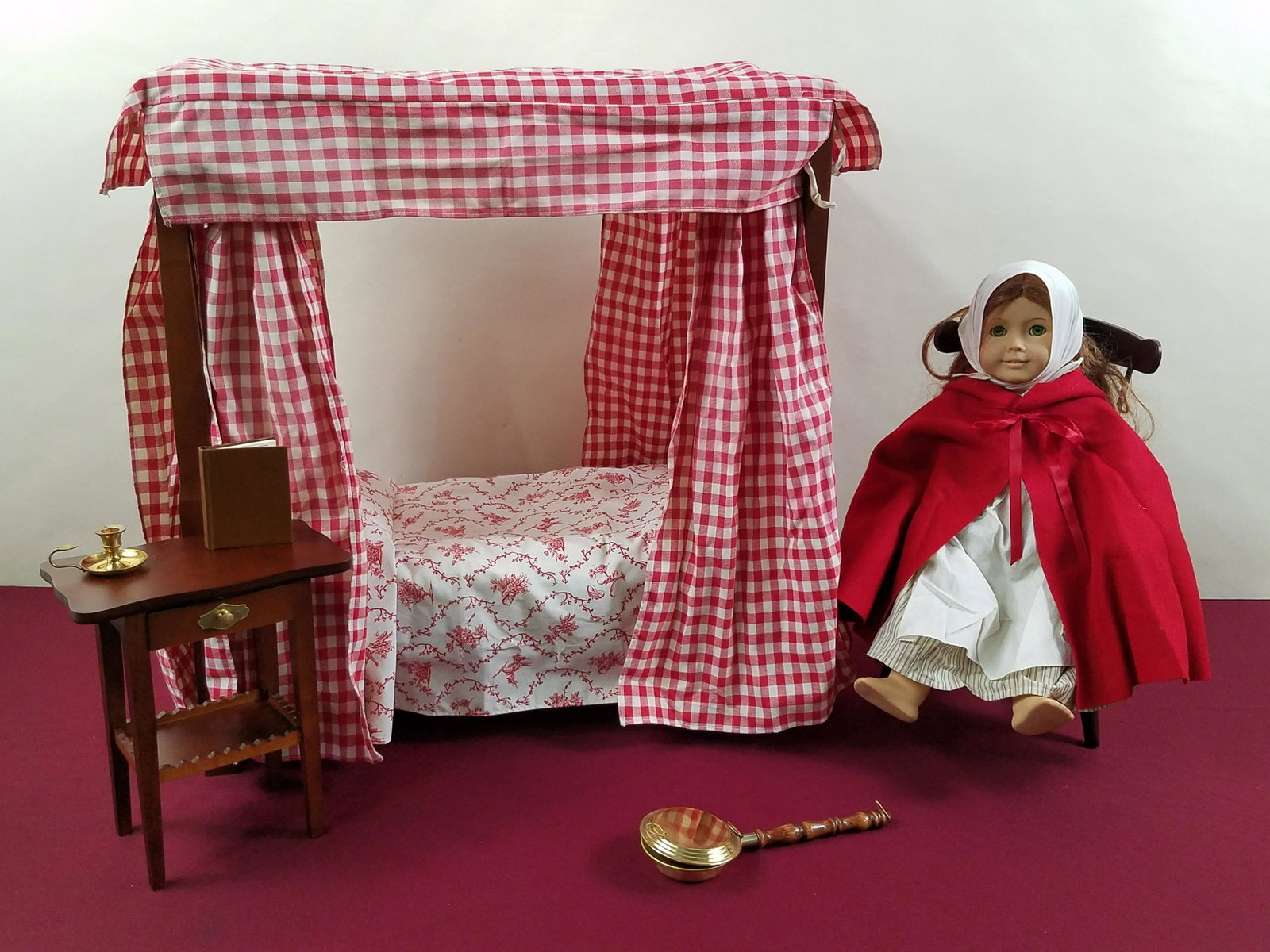 Felicity American Girl Doll with Accessories: Bed: 21-1/2" long x 24" high. Doll: 18" tall. IMPORTANT: Before bidding, please read the terms and conditions below. When you registered for the auction you agreed to these terms and will be required 