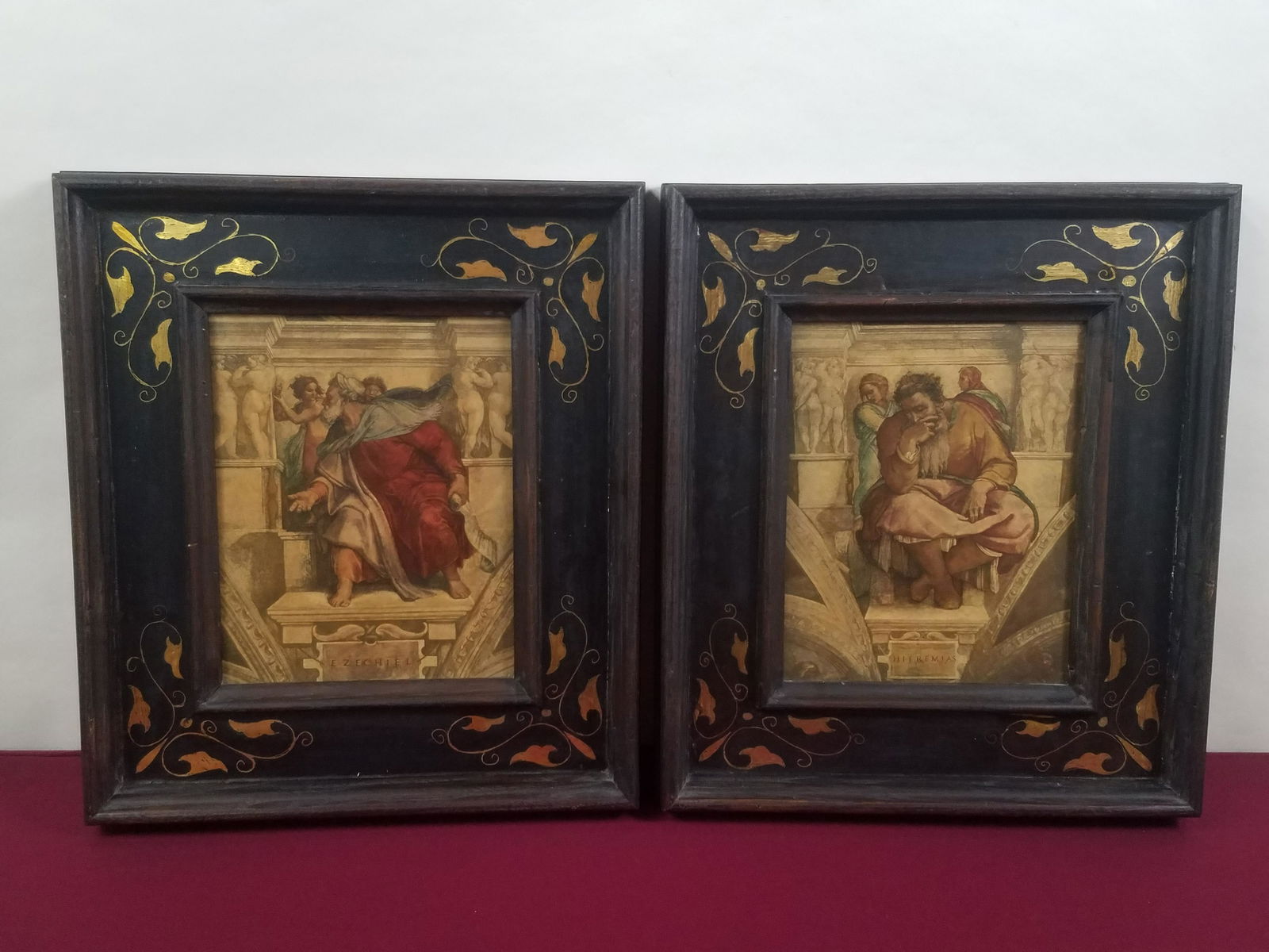 2 Vintage Decorator Prints in Wood Frames (1 of 6)