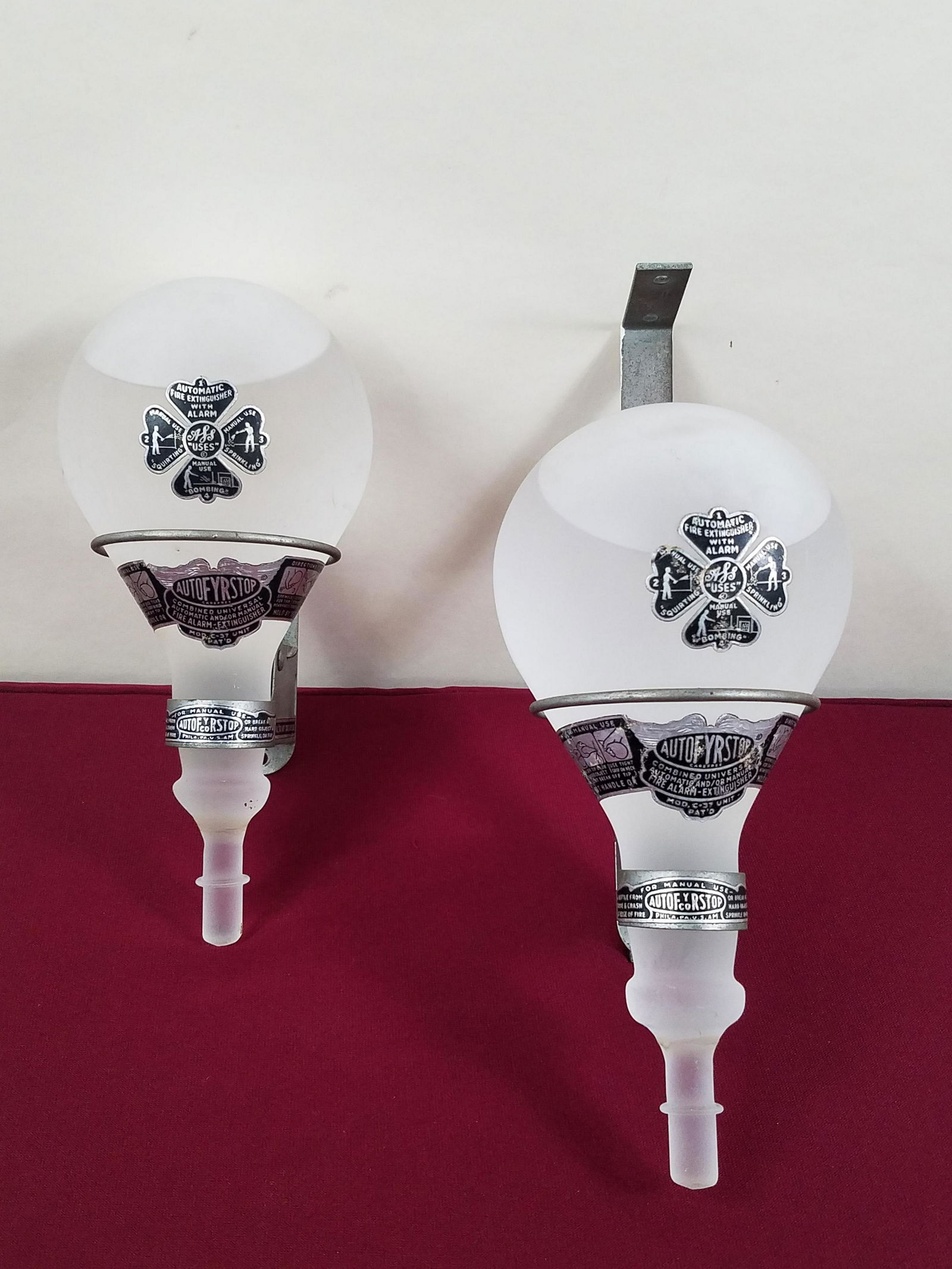 2 Auto Fry Stop Co Wall Mounted Fire Extinguishers (1 of 3)