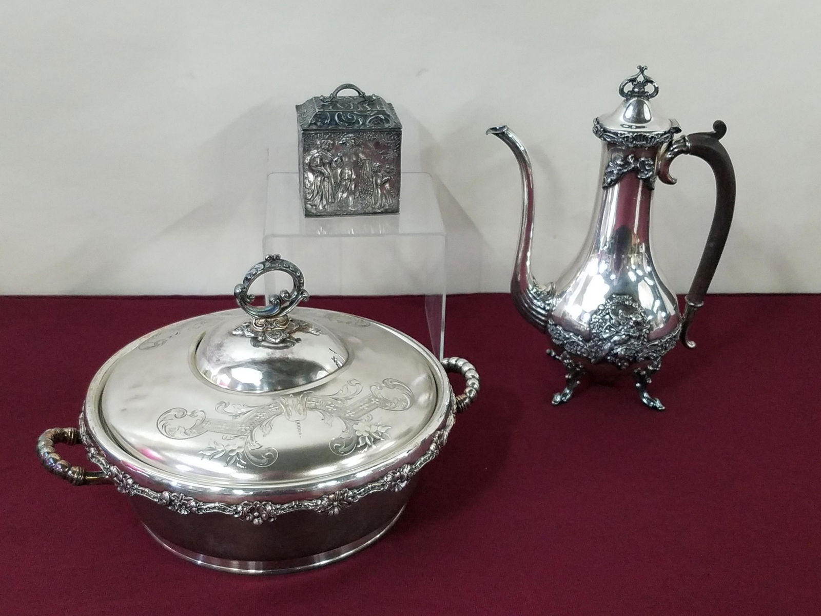 3 Pcs Silverplate incl Dutch Style Box (1 of 8)