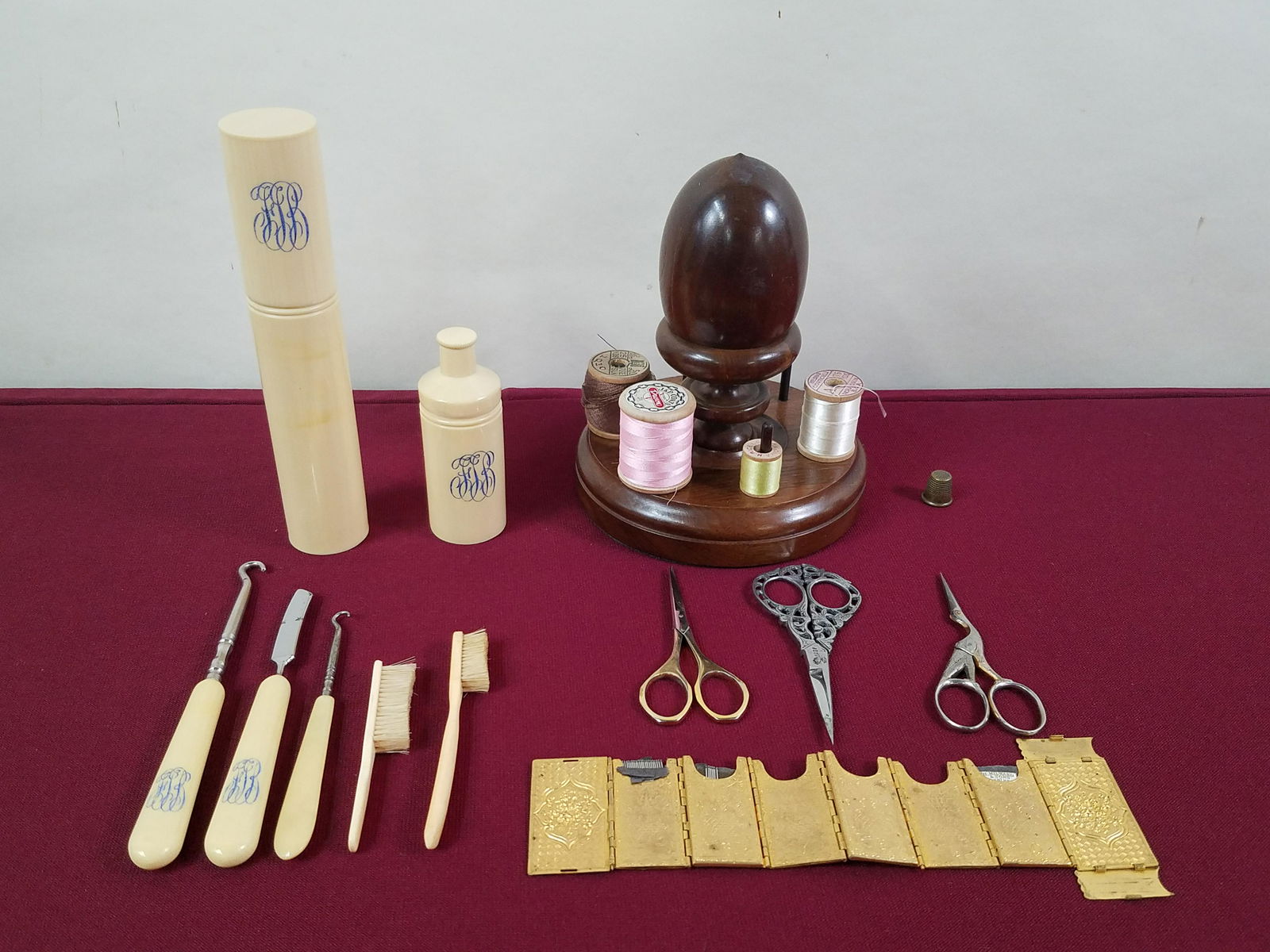 13 Pcs Sewing Notions and Dresser Items (1 of 7)