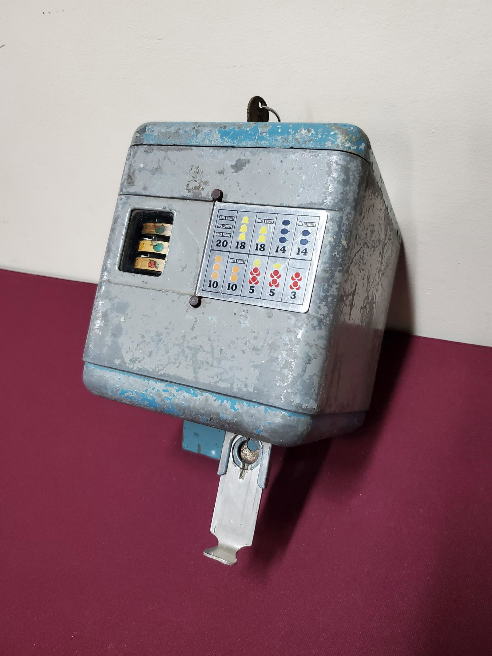 Mills Vest Pocket Trade Simulator: In working condition. 7" wide X 11 1/2" deep X 8 1/4" high. IMPORTANT: Before bidding, please read the terms and conditions below. When you registered for the auction you agreed to these terms and wil
