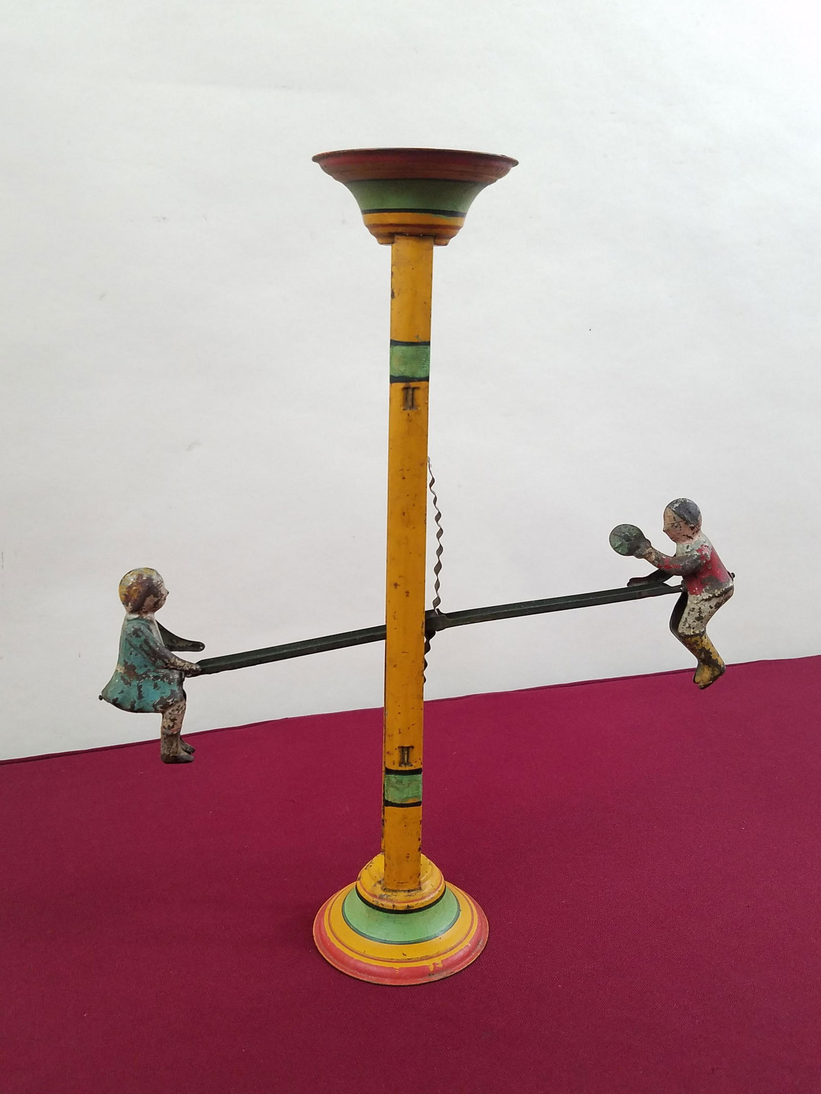 Gibbs Toys Tin Teeter Todder (1 of 2)