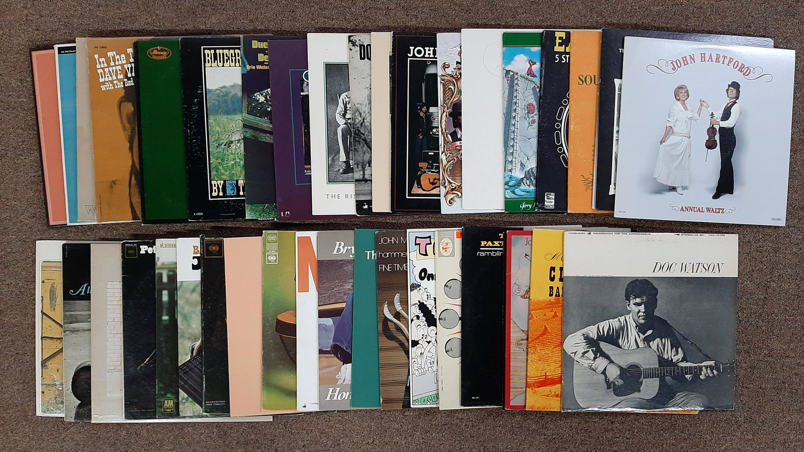 40 Folk Records incl. Pete Seeger: Also includes Doc Watson, John Hartford, Dave Von Ronk, and Phil Ochs. IMPORTANT: Before bidding, please read the terms and conditions below. When you registered for the auction you agreed to these te
