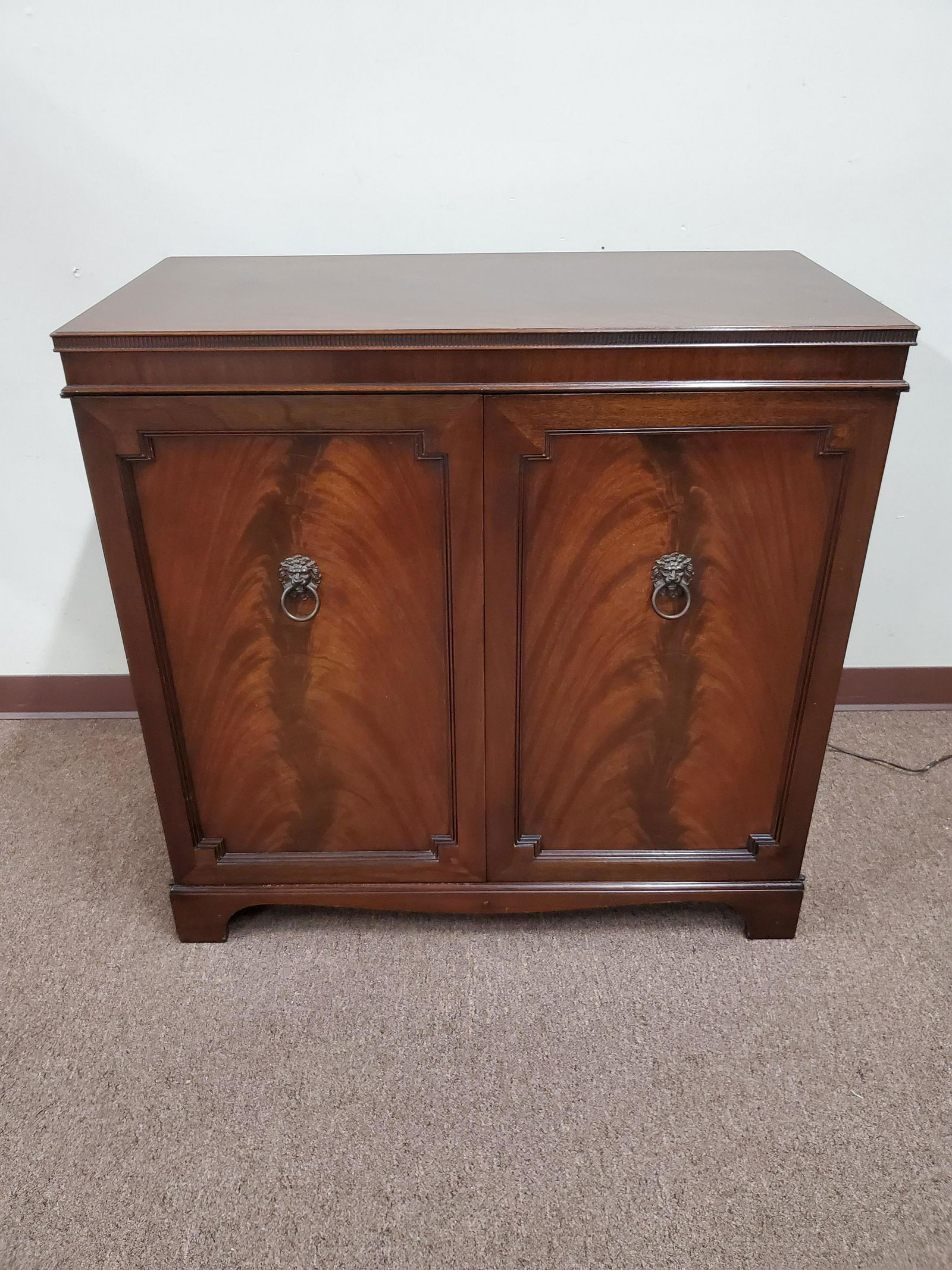 GE Radio Cabinet (1 of 6)