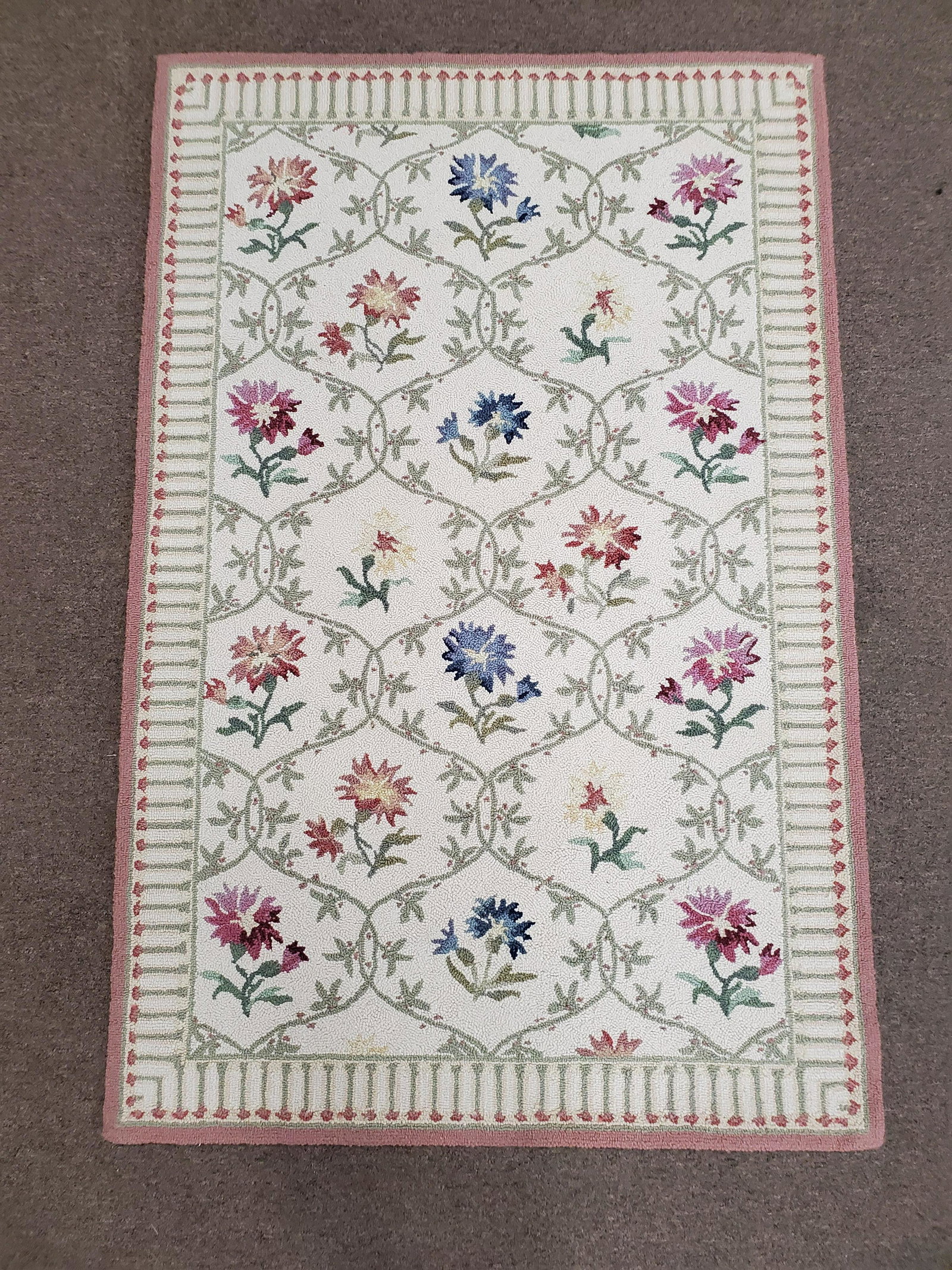 Area Rug: 3'6" wide X 5'4" long. IMPORTANT: Before bidding, please read the terms and conditions below. When you registered for the auction you agreed to these terms and will be required to comply with them.