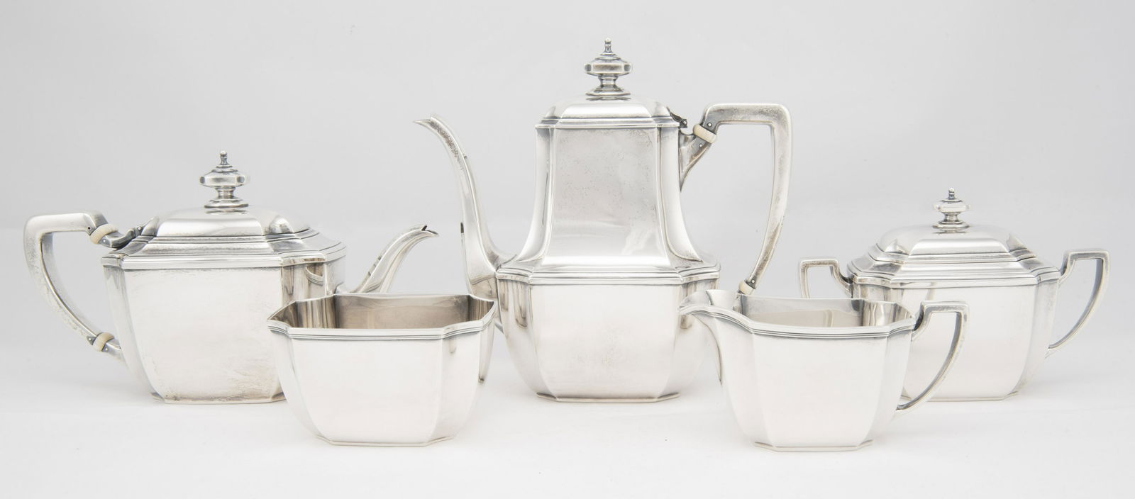 Tiffany Sterling 5-Piece Hampton Tea Set (1 of 13)
