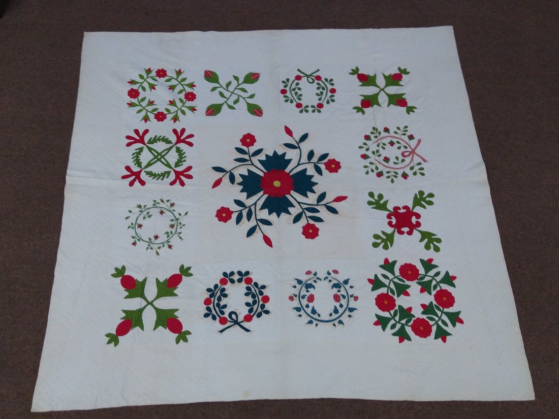Vintage Floral Quilt (1 of 8)