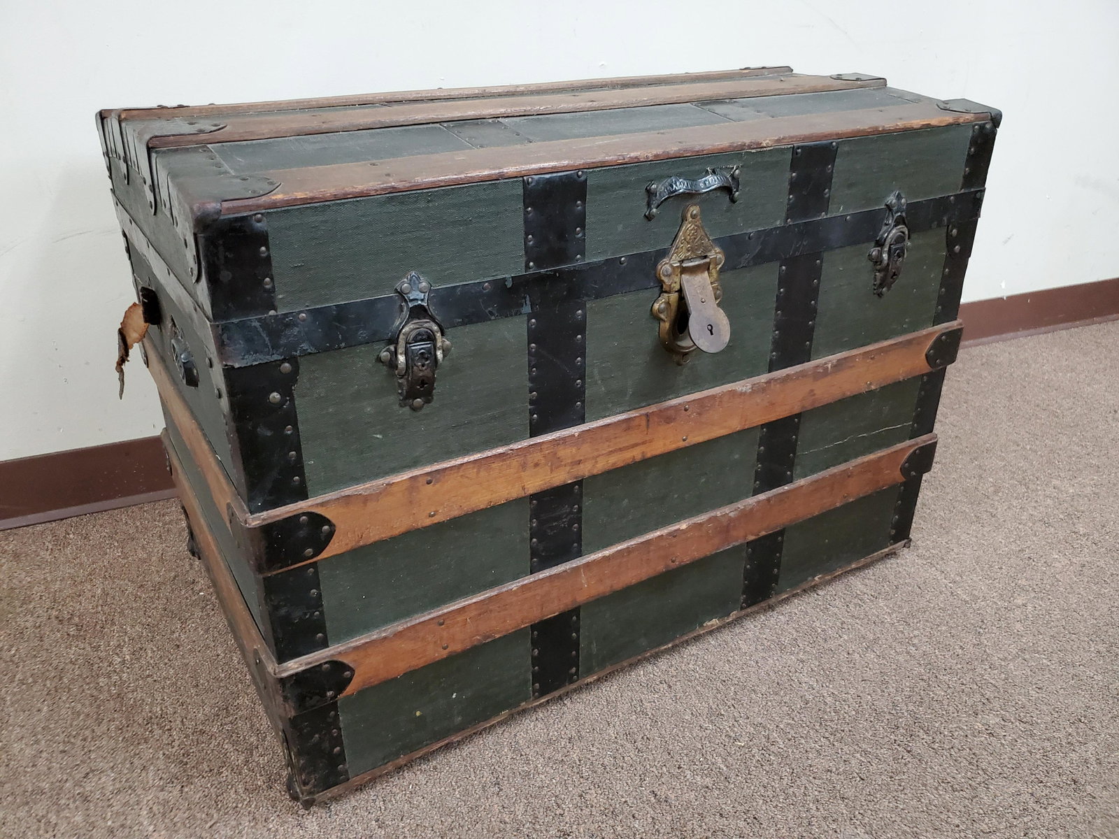 Steamer Trunk: 32" wide X 20" deep X 23" high. IMPORTANT: Before bidding, please read the terms and conditions below. When you registered for the auction you agreed to these terms and will be required to comply with