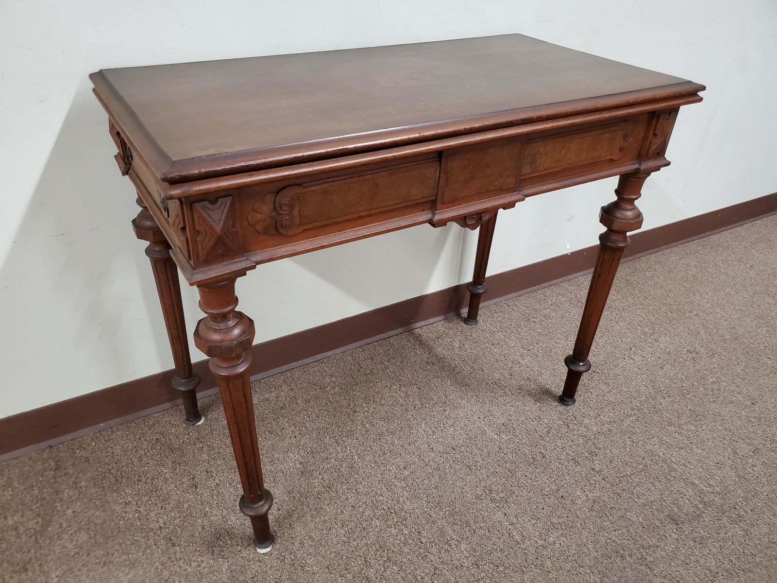 Victorian Game Table (1 of 7)