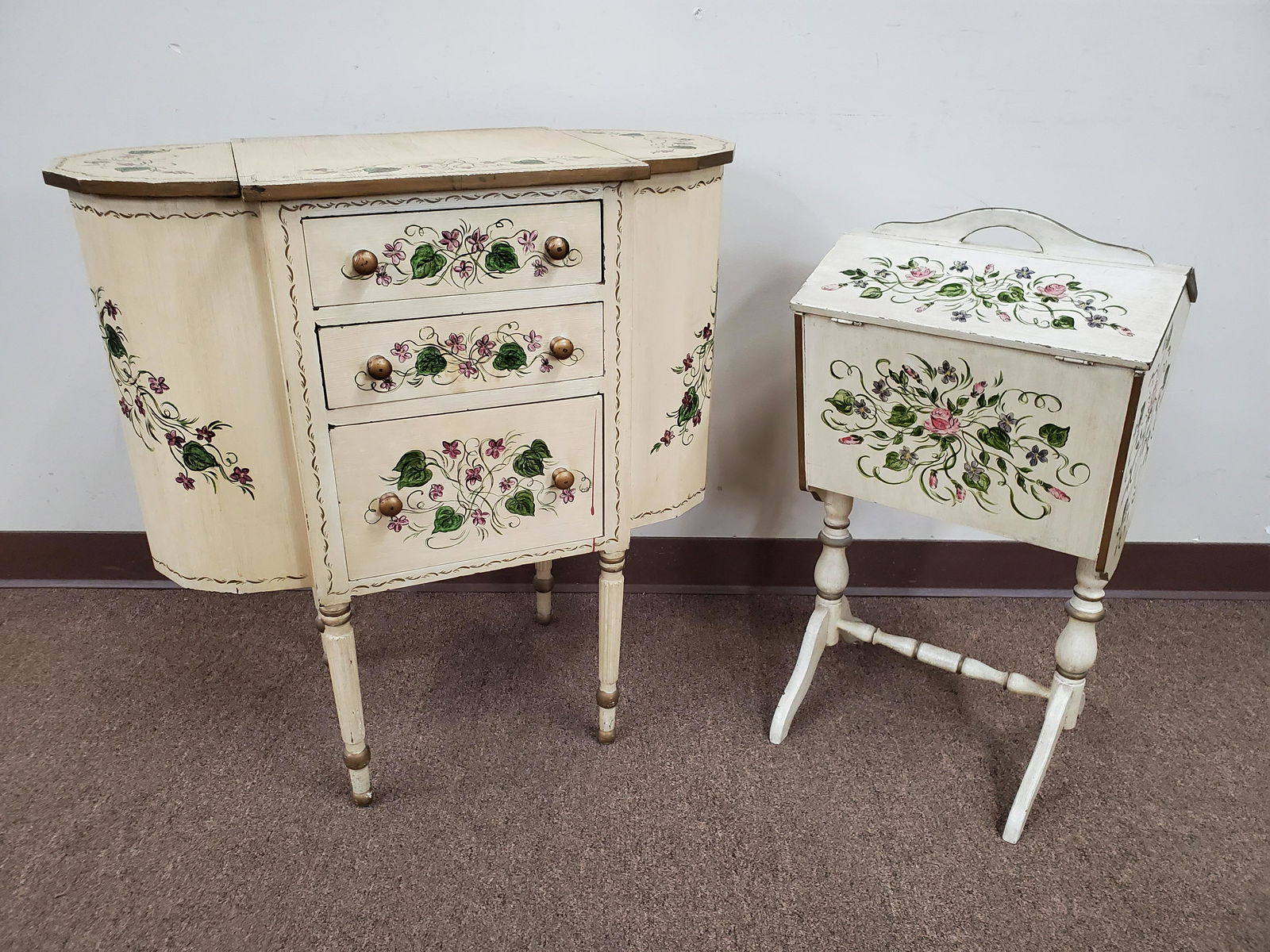 Helen Bushnell Painted Sewing Stand & Box (1 of 4)