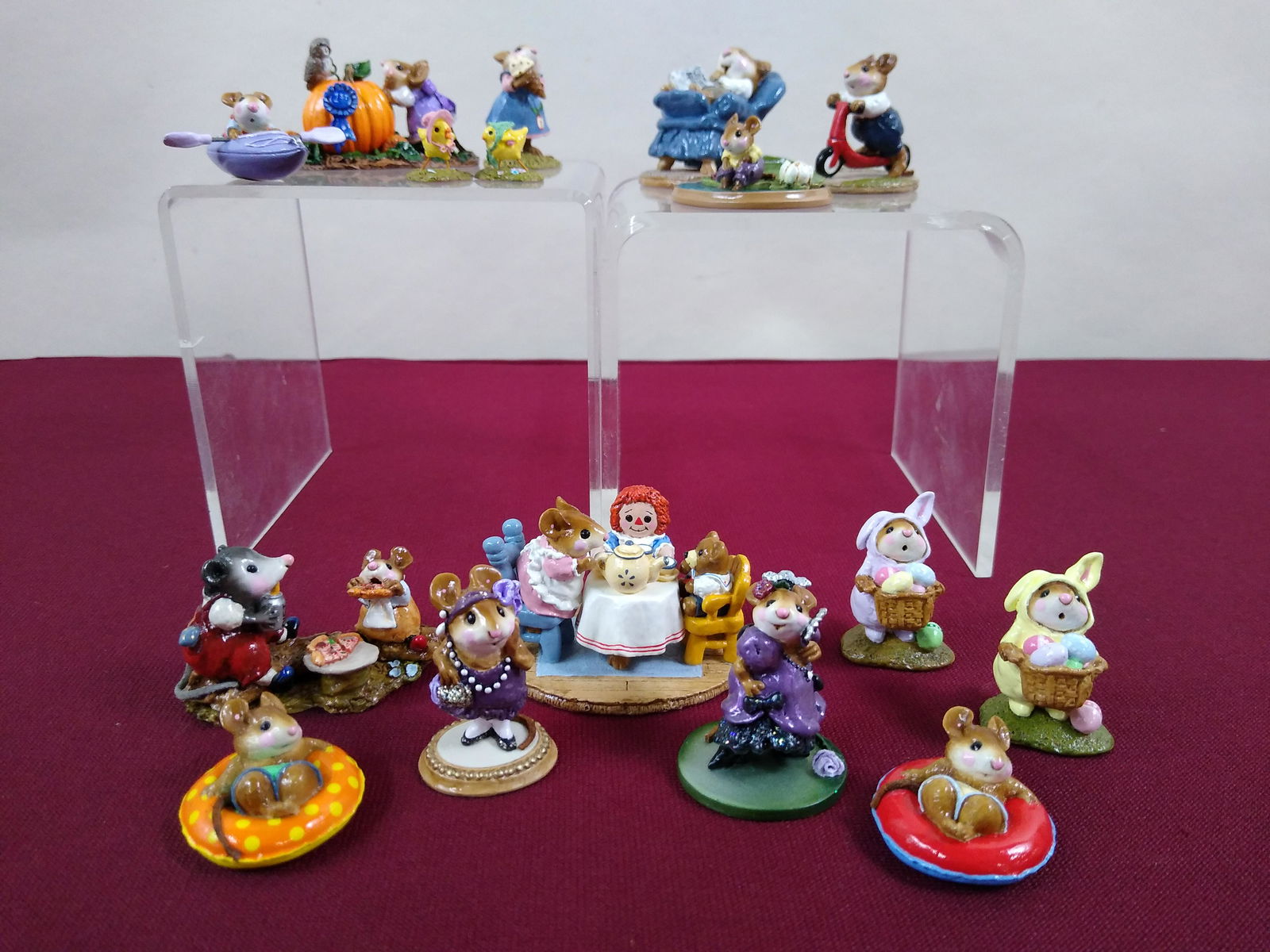 16 Wee Forest Folk Figurines (1 of 10)