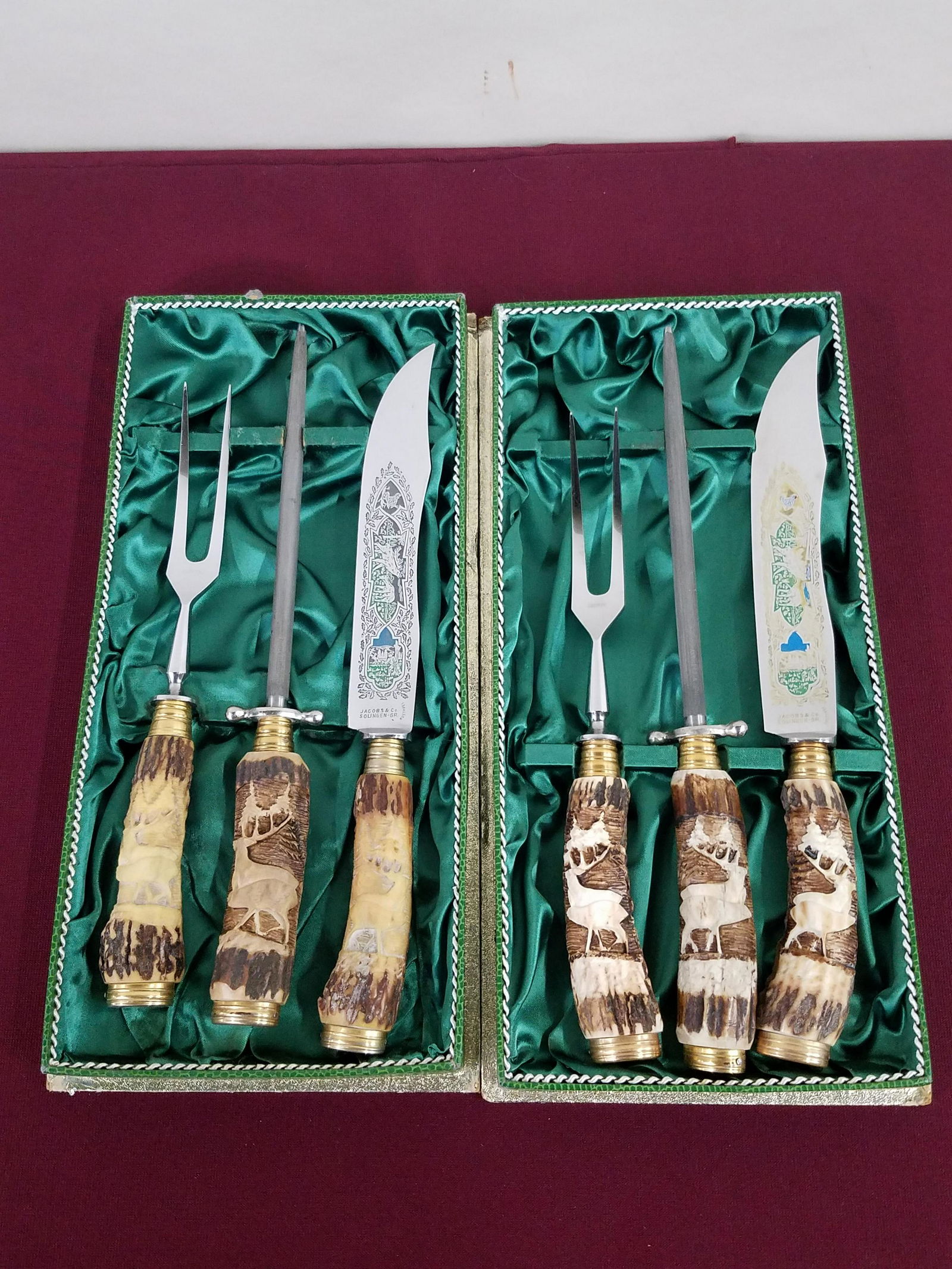 2 Jacob & Co Carving Sets (1 of 4)