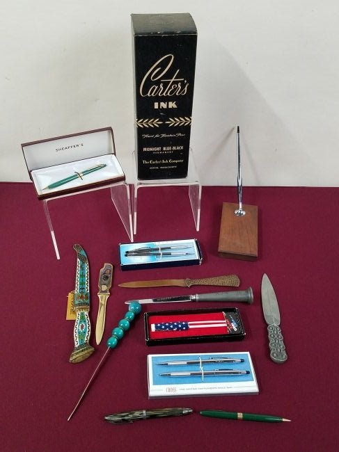 15 Desk Items incl Pens, Pencils and Letter Openers (1 of 8)