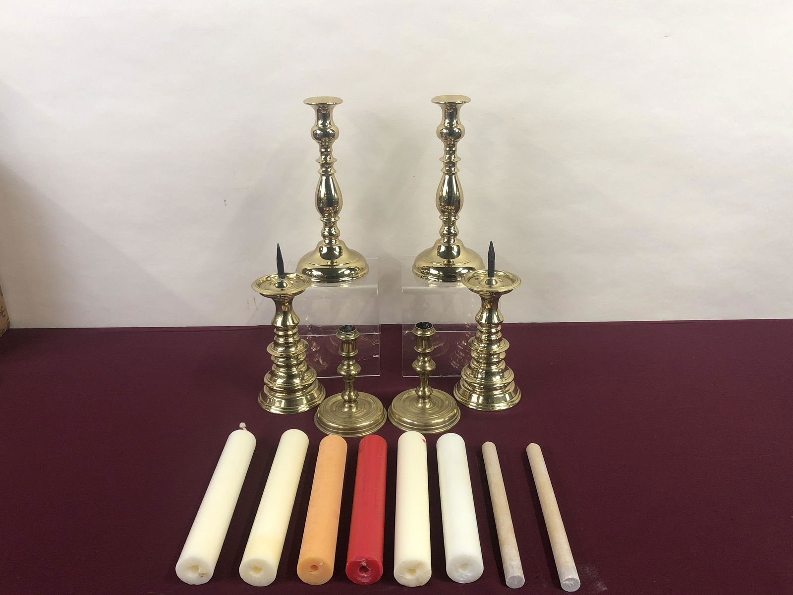 6 Williamsburg Brass Candleholders (1 of 7)