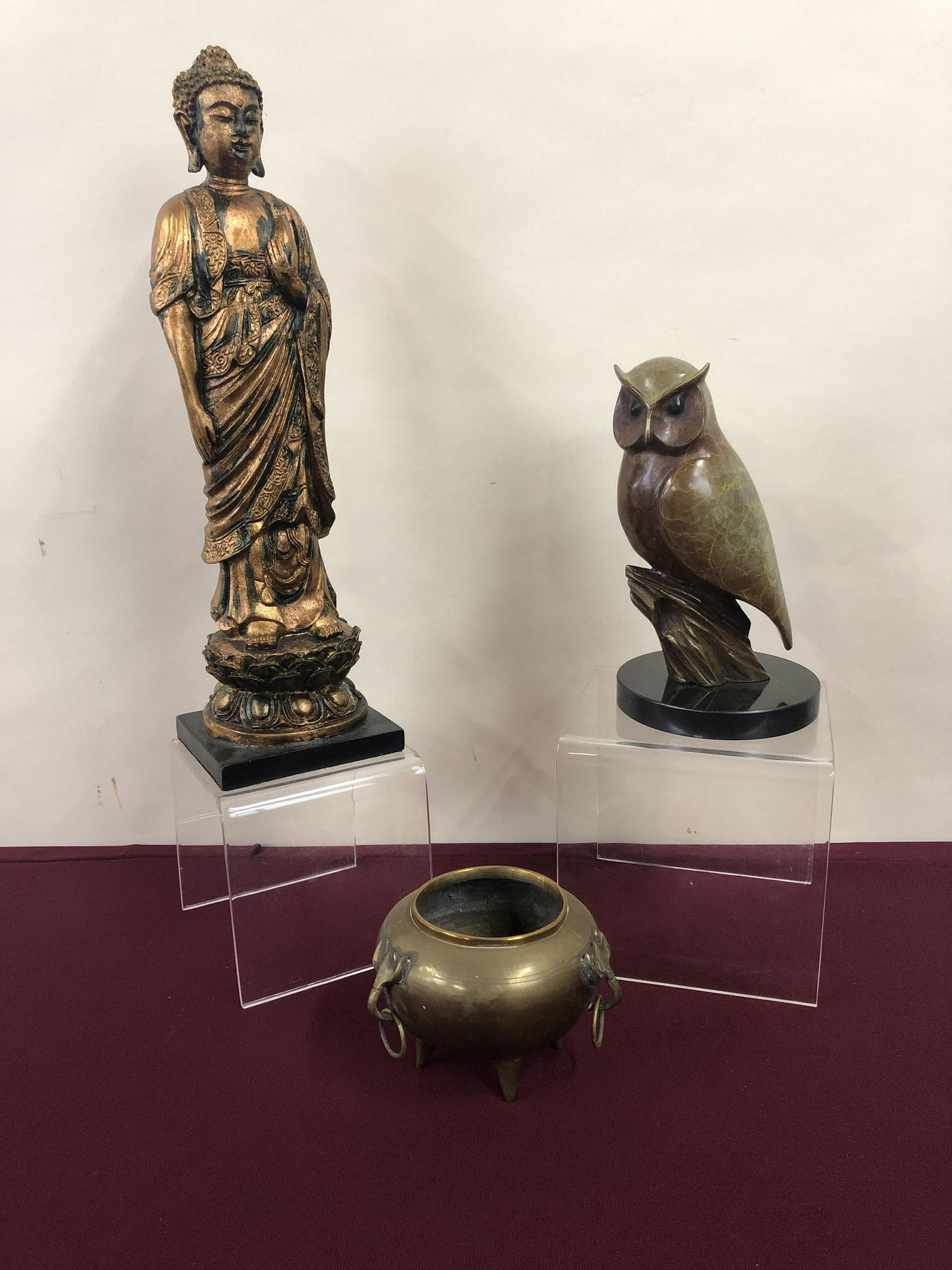 3 Pcs Sculptures and Brass Vessel (1 of 7)