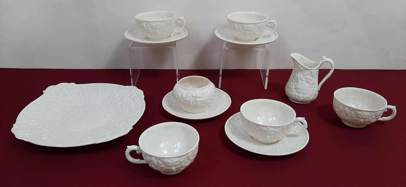 12 Pc Belleek Tea Set (1 of 2)