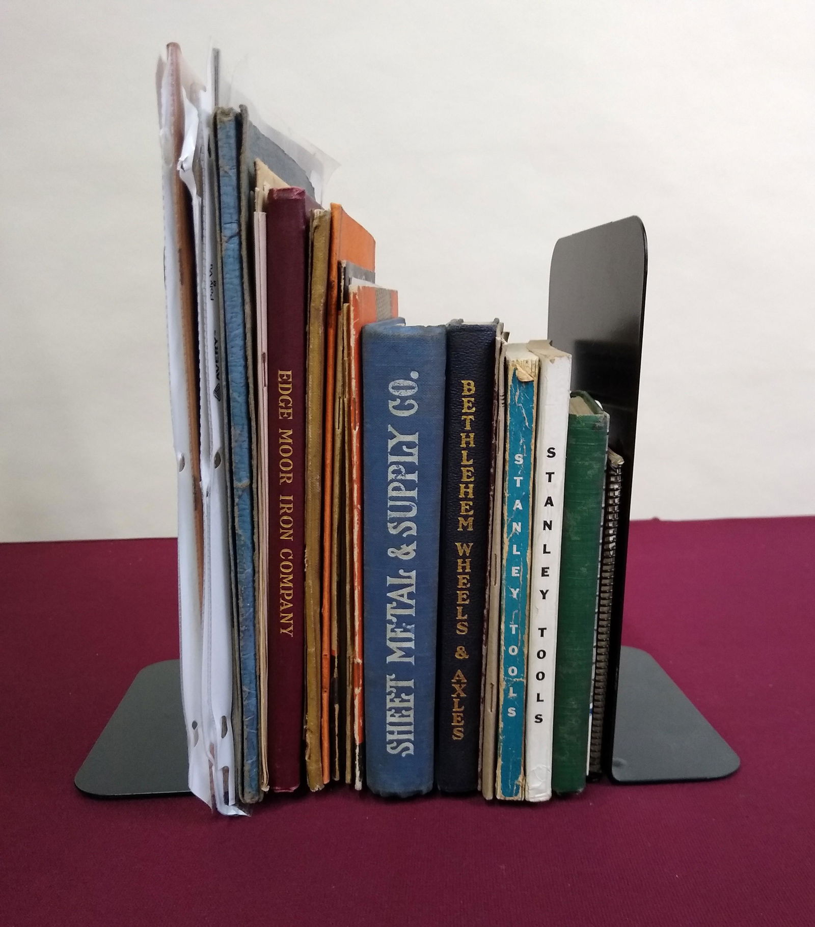 Lg Group Industrial Books, Manuals, & Catalogs (1 of 19)