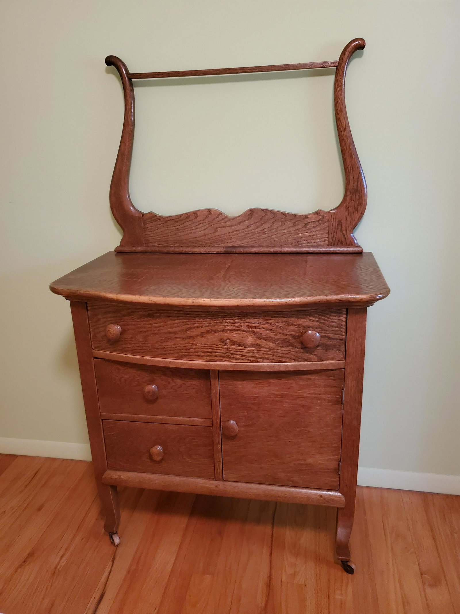 Wash Stand: 30" wide X 17" deep X 50 1/2" high. IMPORTANT: Before bidding, please read the terms and conditions below. When you registered for the auction you agreed to these terms and will be required to comply 