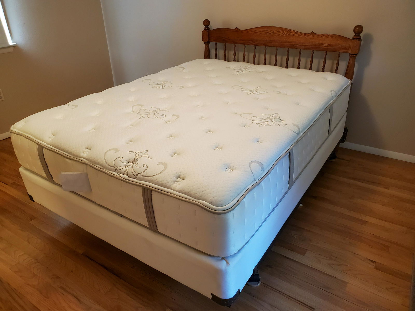 Bed with Queen Size Mattress and Box Spring (1 of 3)