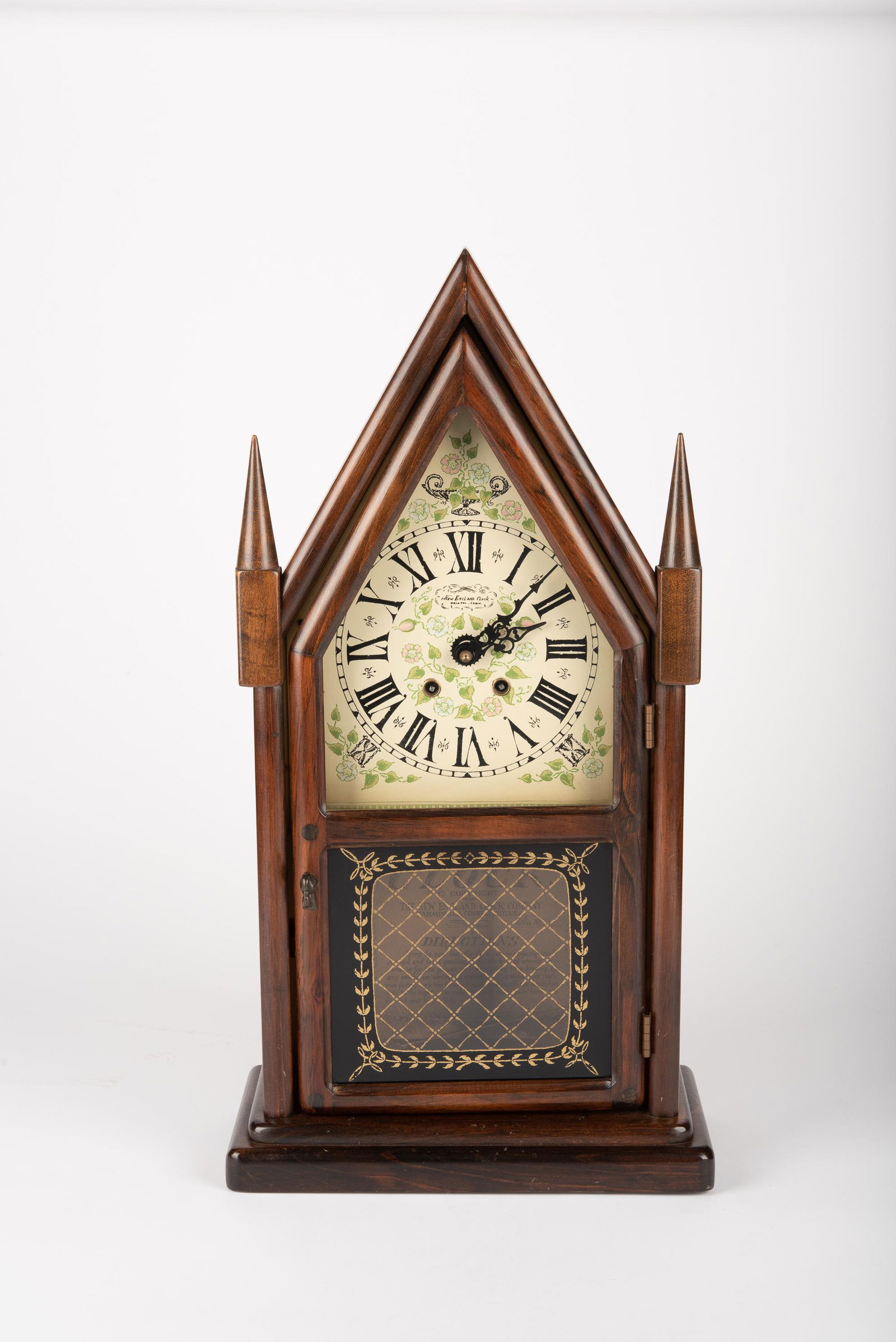 New England Clock Co. Mantle Clock (1 of 4)