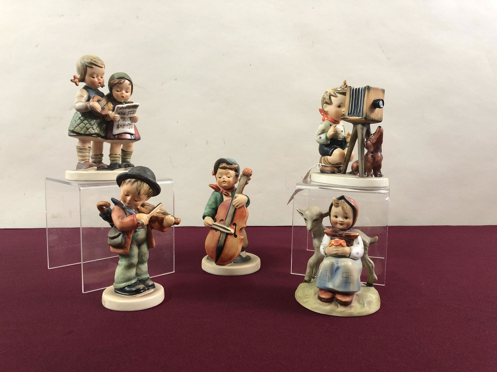 5 Hummel Figurines (1 of 7)