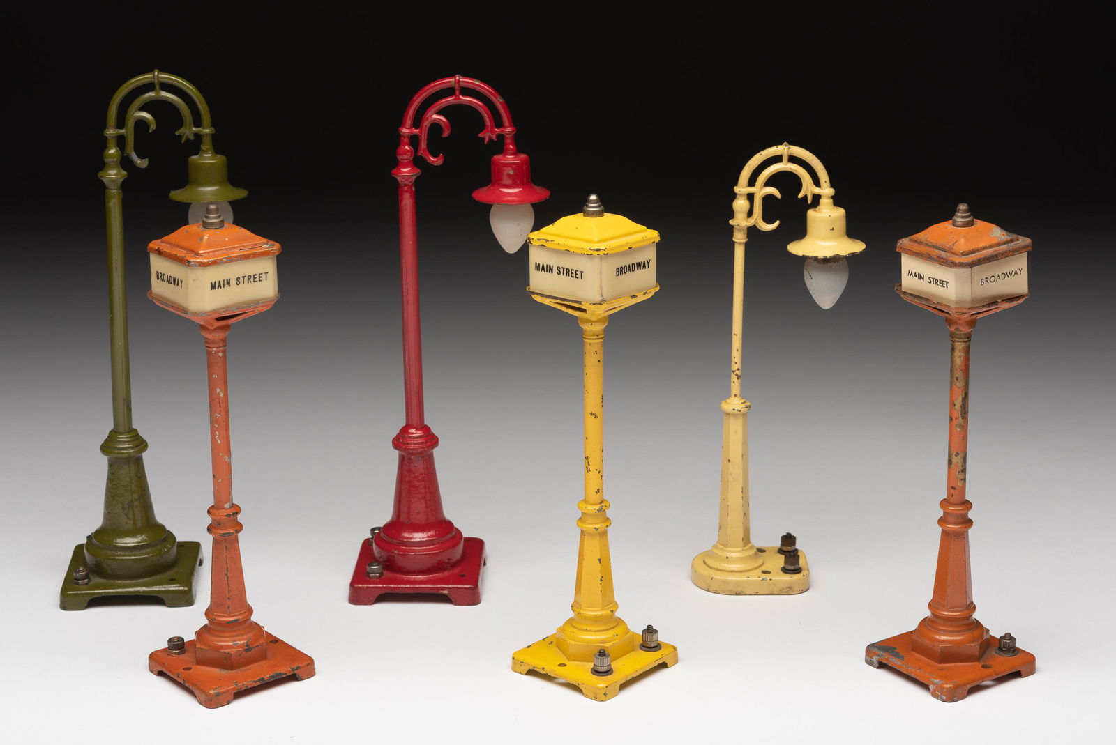 5 Lionel Lamps 57 & 58 (1 of 1)