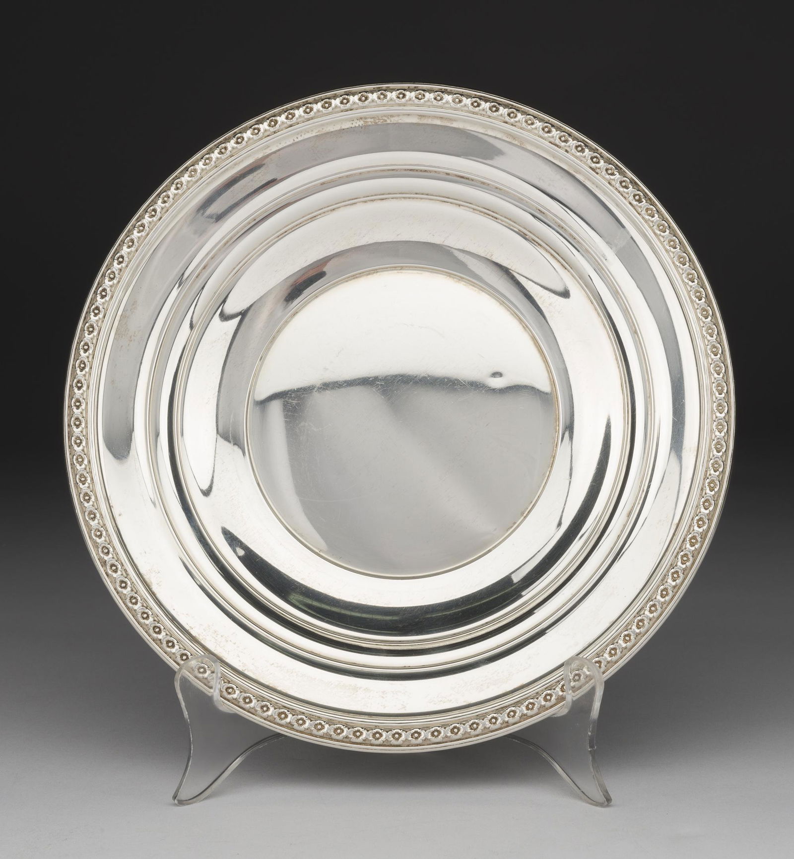 Rogers Sterling Bread Plate (1 of 2)