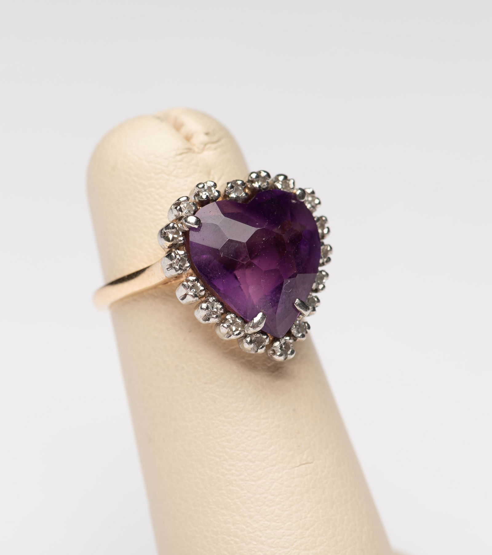 14k Amethyst & Diamond Ring (1 of 3)