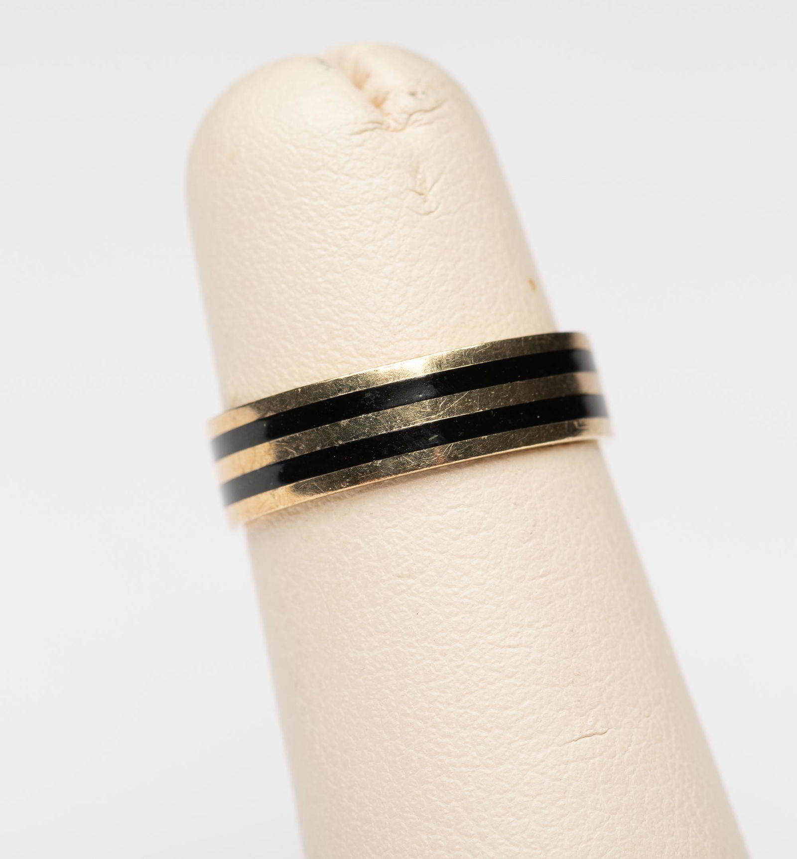 14k Enamel Band Ring (1 of 4)