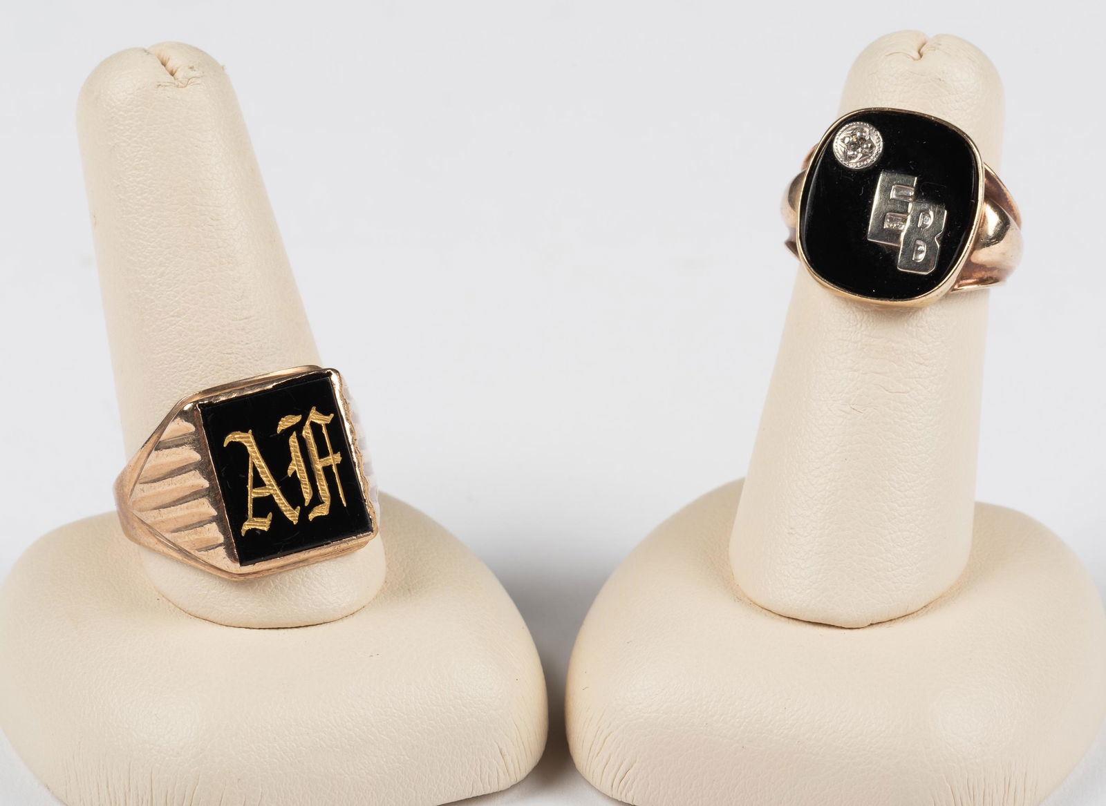 2 Men's 10k Rings (1 of 7)