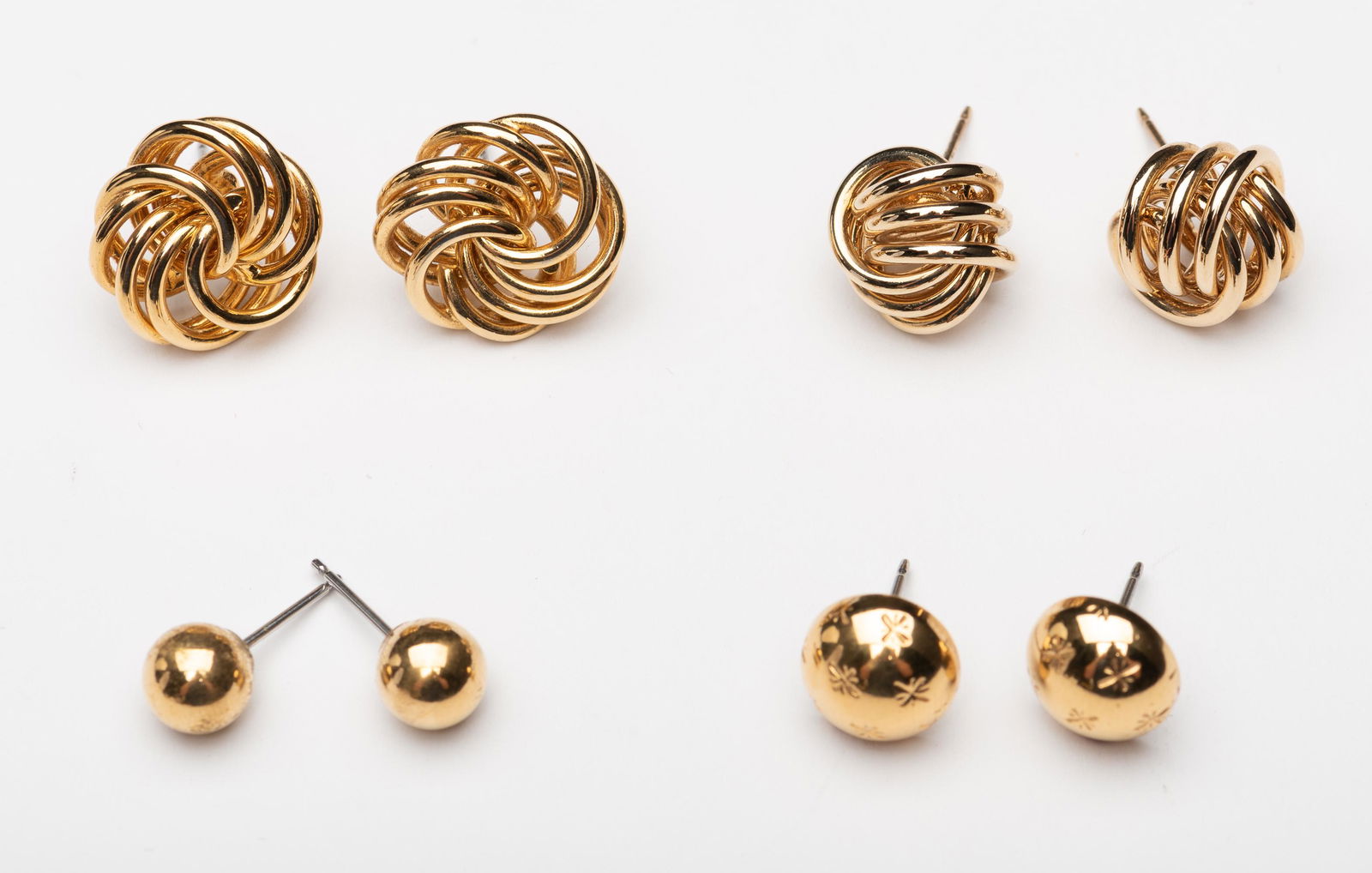 4 Prs 18k Earrings (1 of 1)